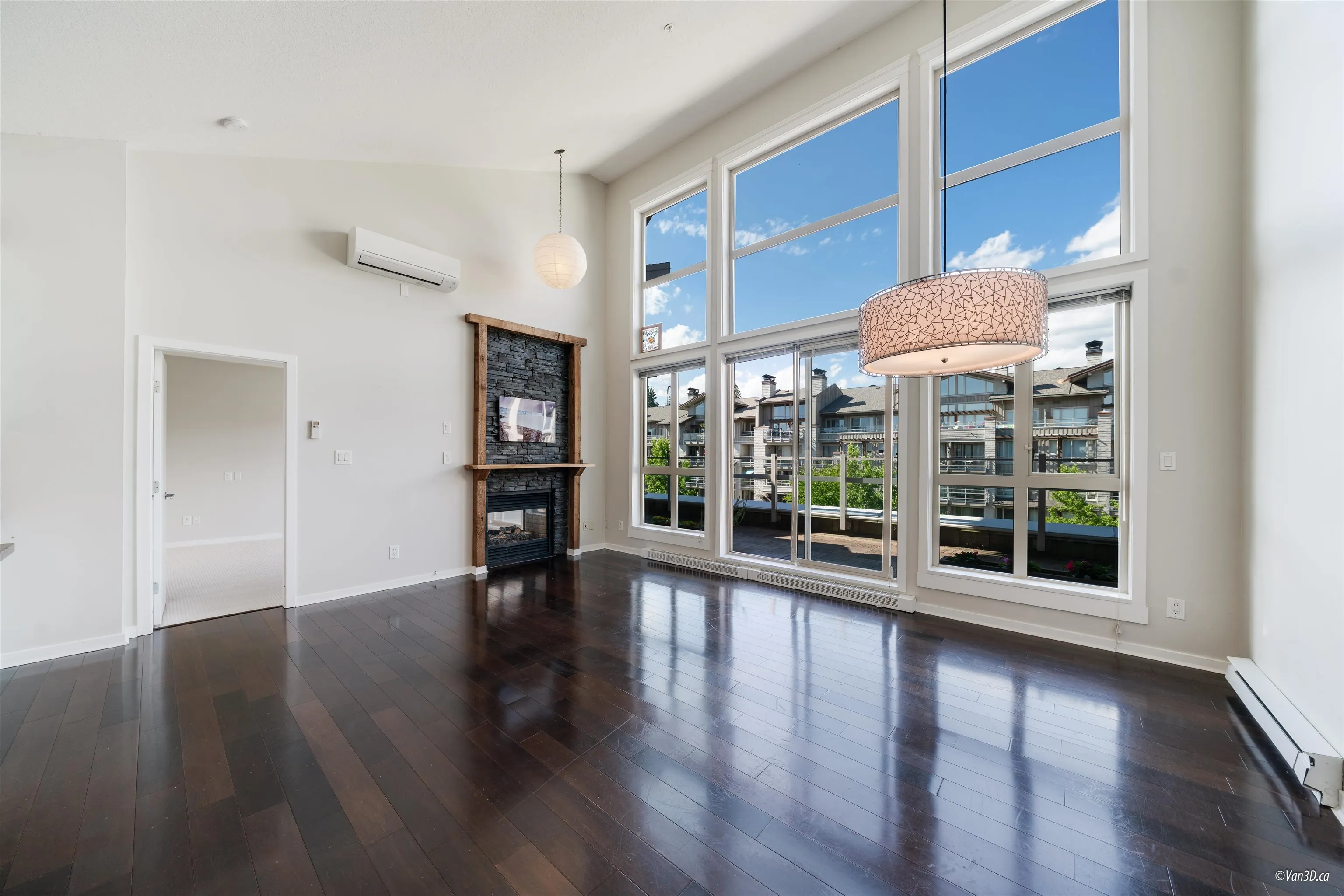 506 530 Raven Woods Drive