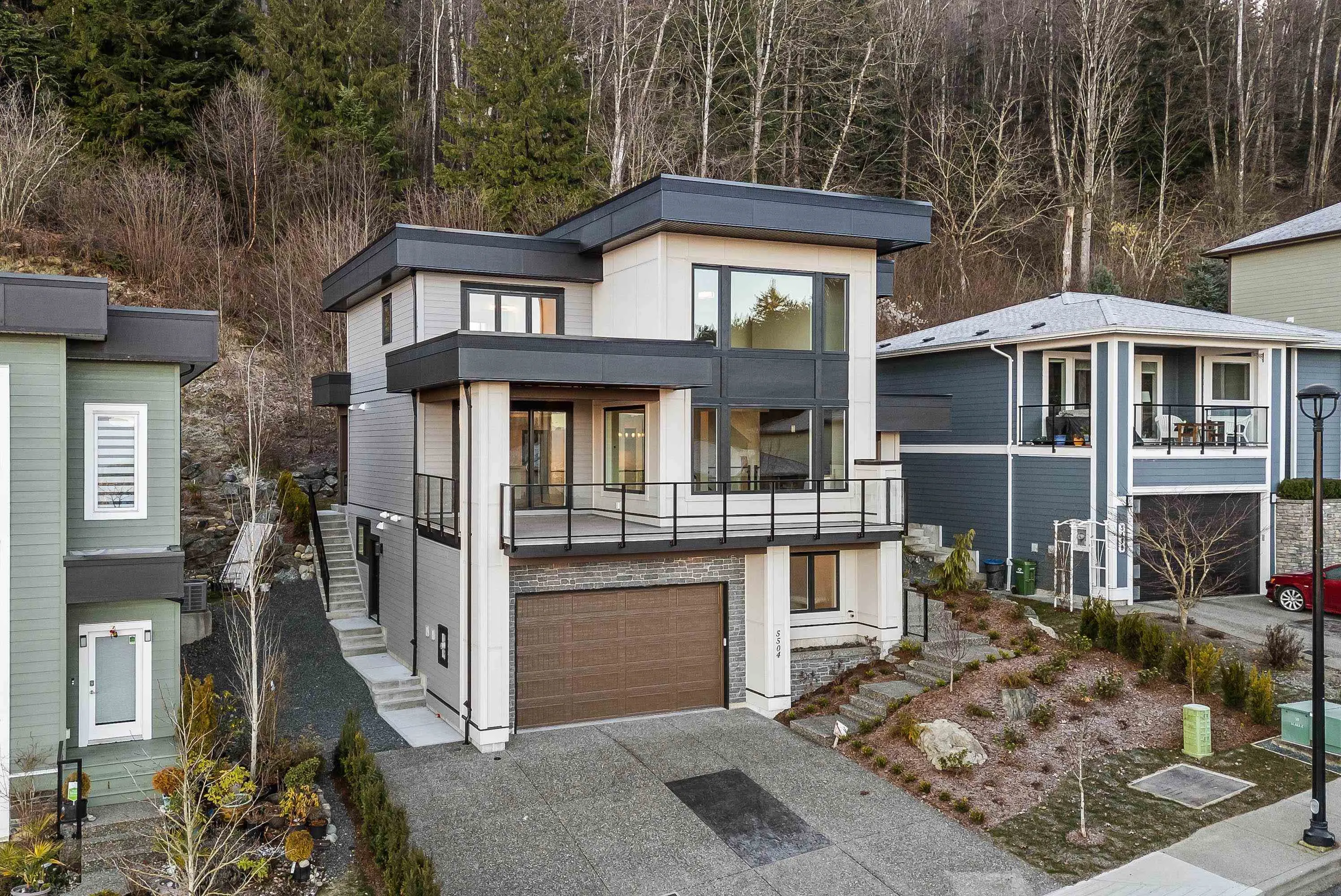 5504 Maclachlan Place
