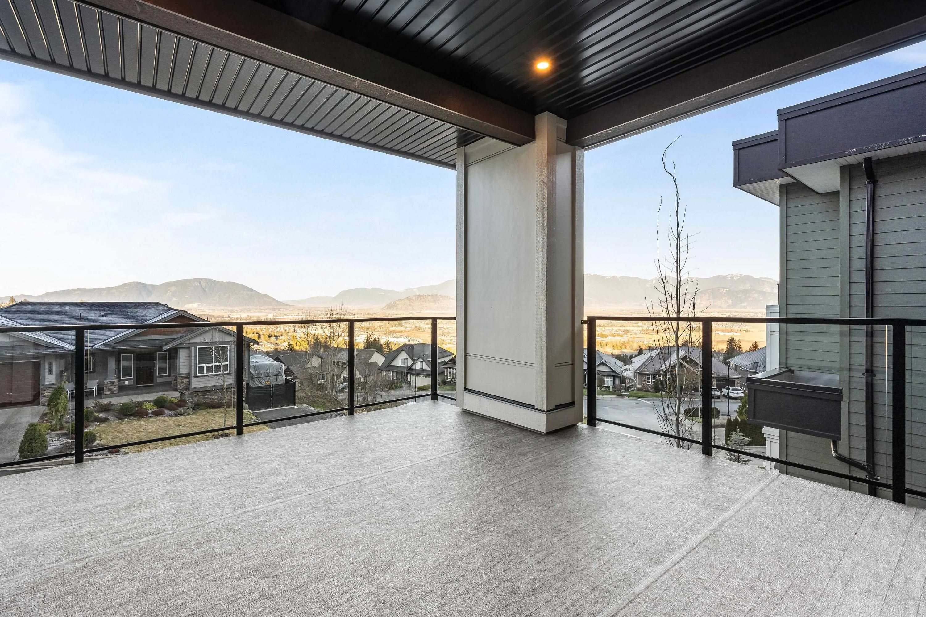5504 Maclachlan Place