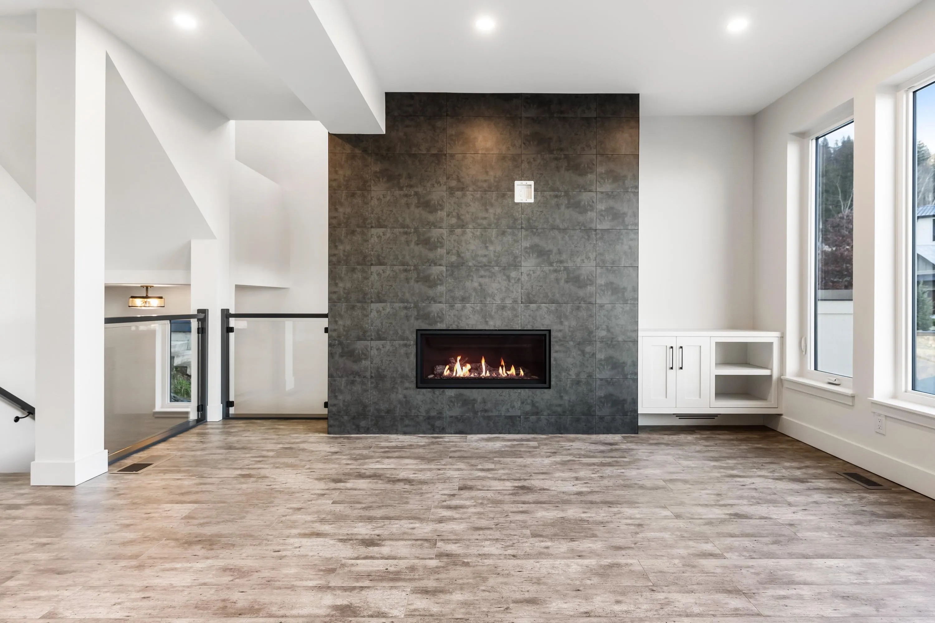 5504 Maclachlan Place