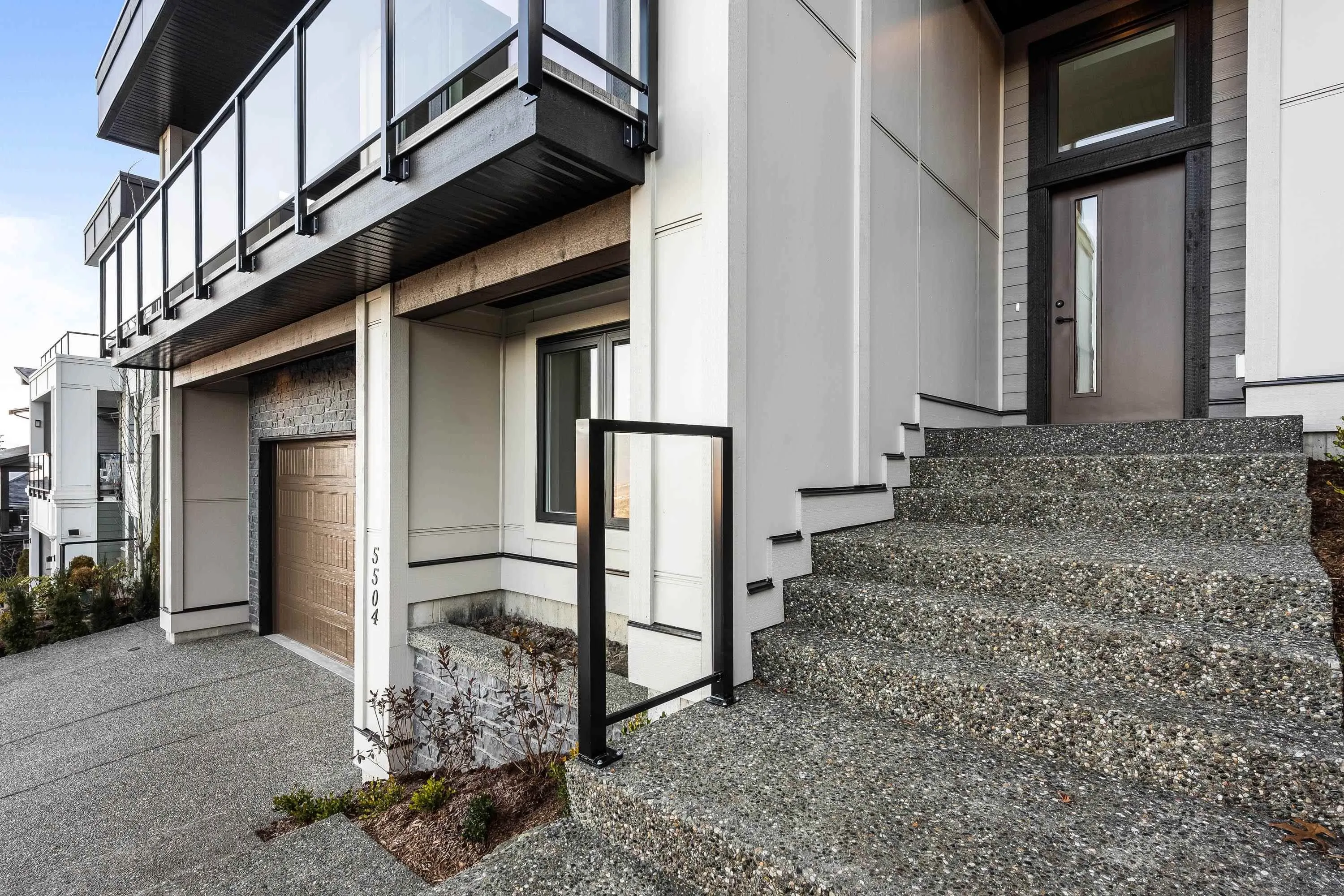 5504 Maclachlan Place