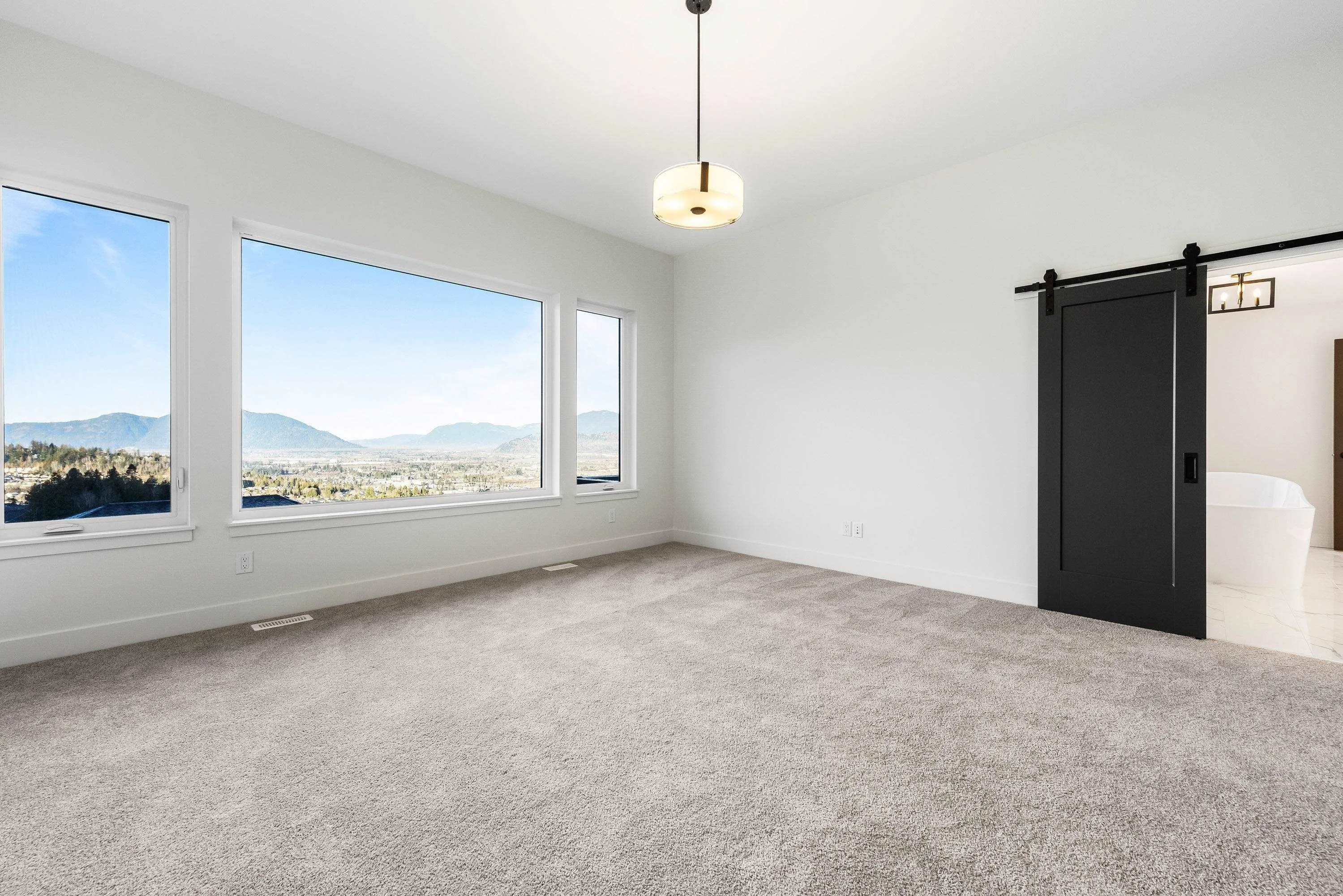 5504 Maclachlan Place