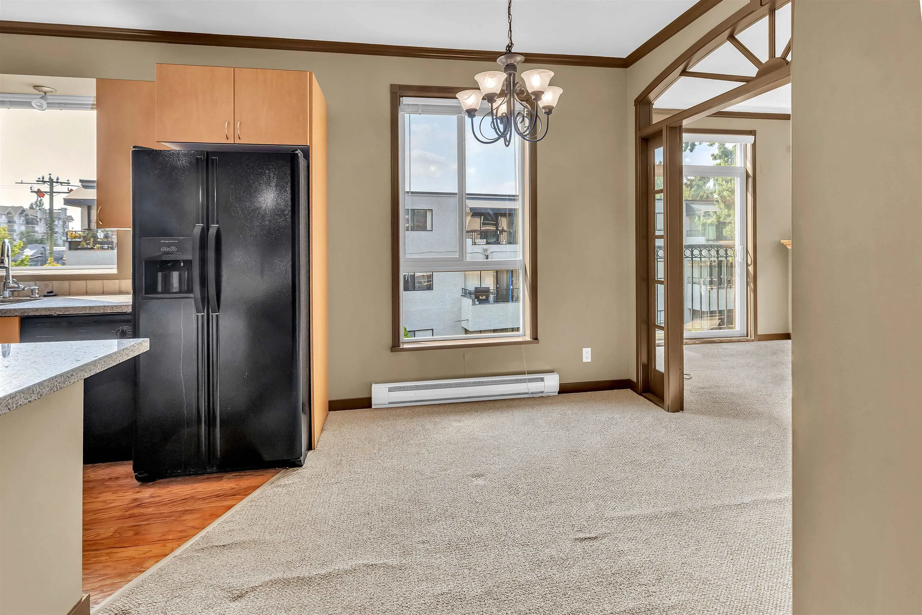 312 33485 South Fraser Way