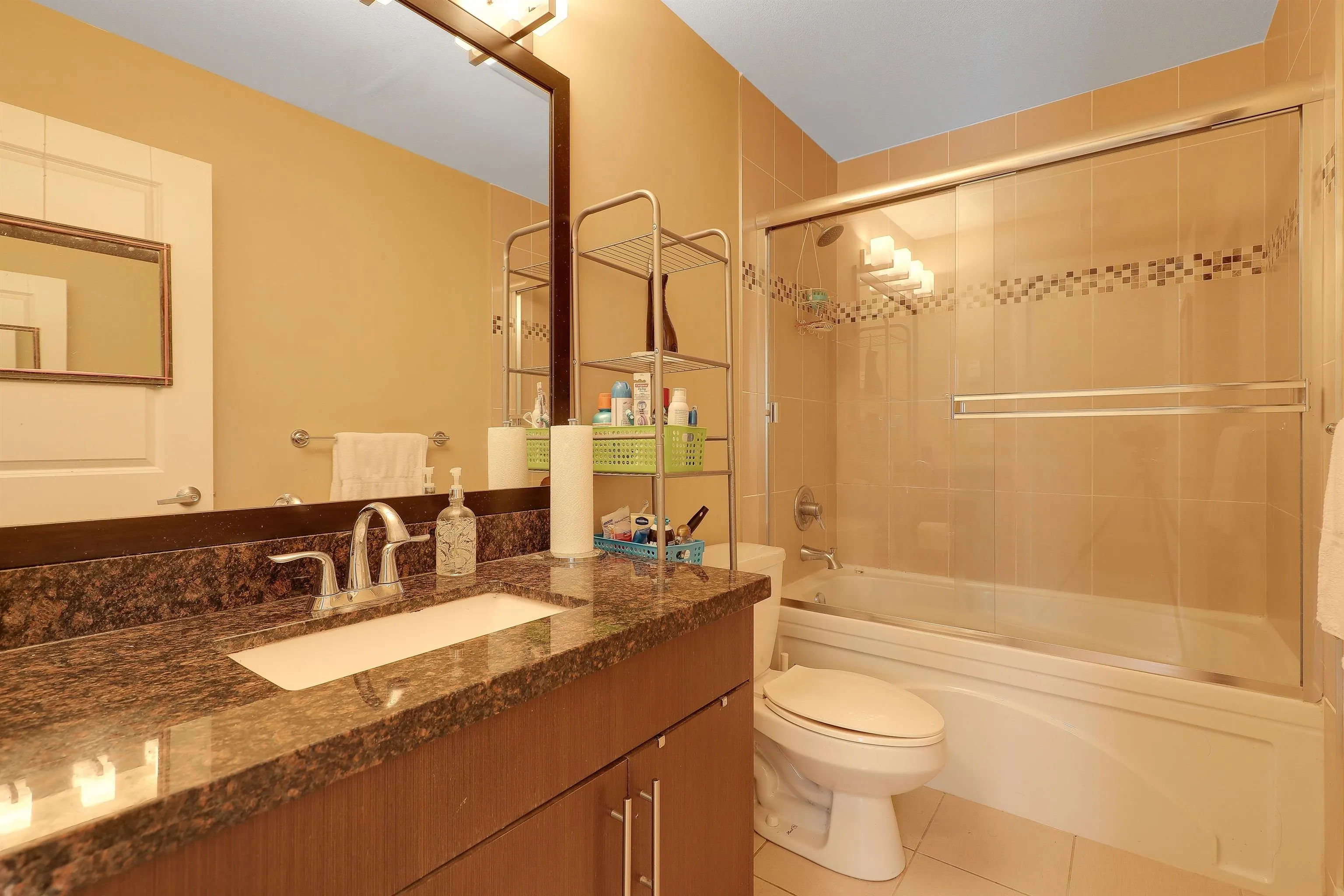 11 9077 150th Street