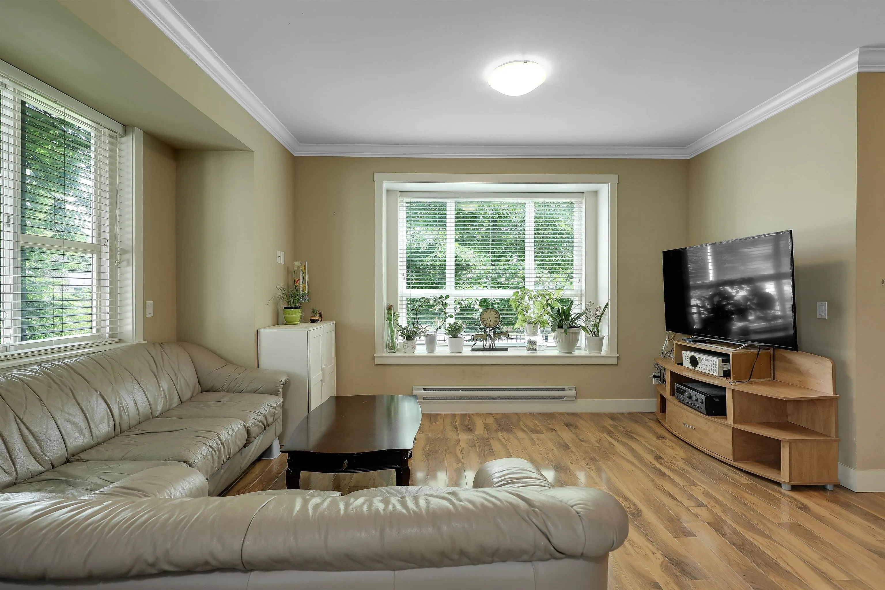 11 9077 150th Street