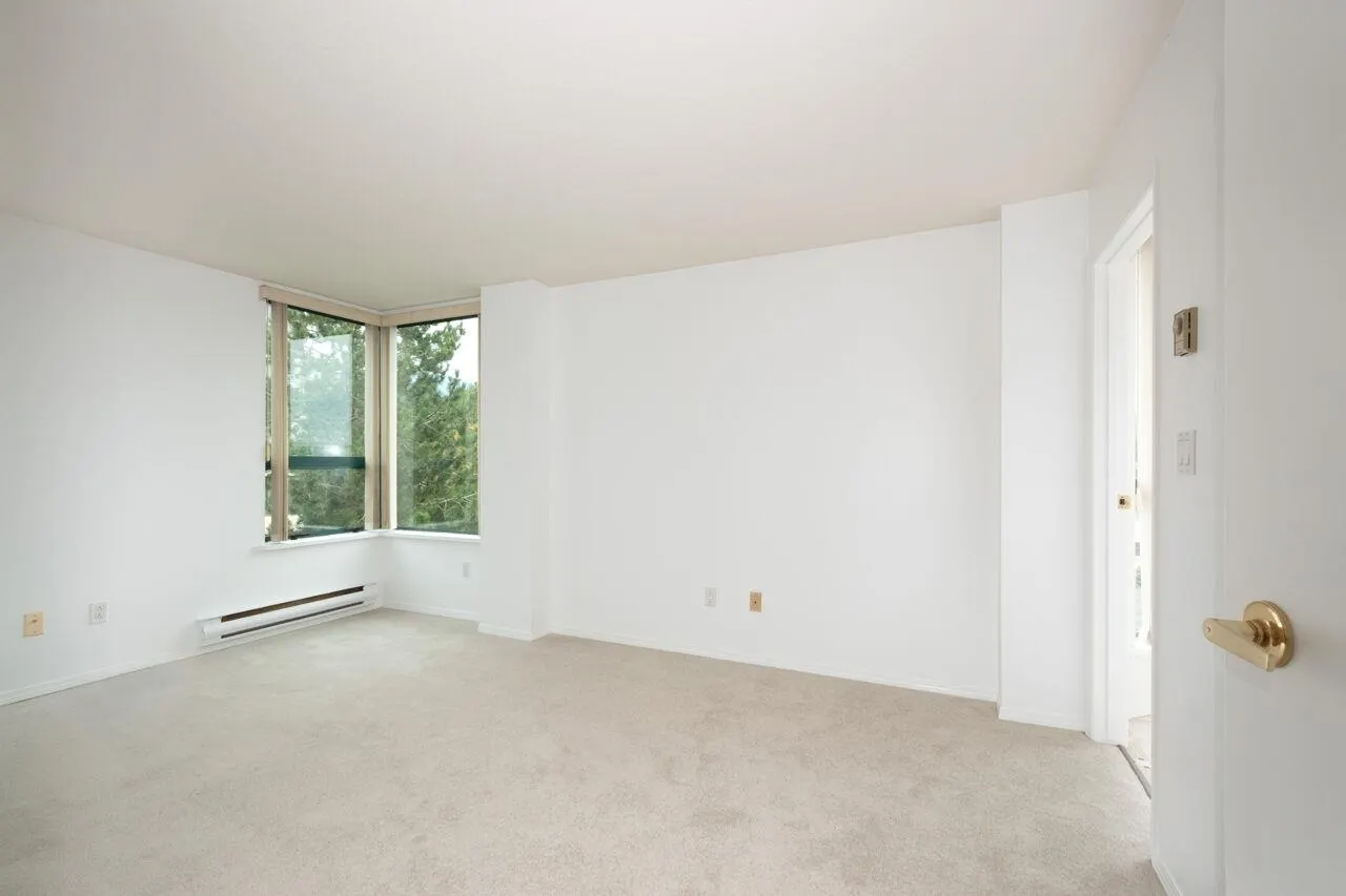 501 1427 Duchess Avenue