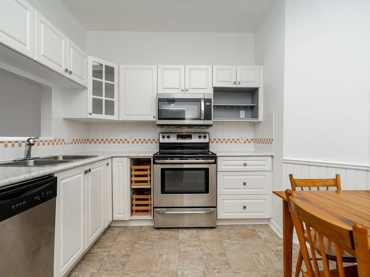 305 4728 53rd Street