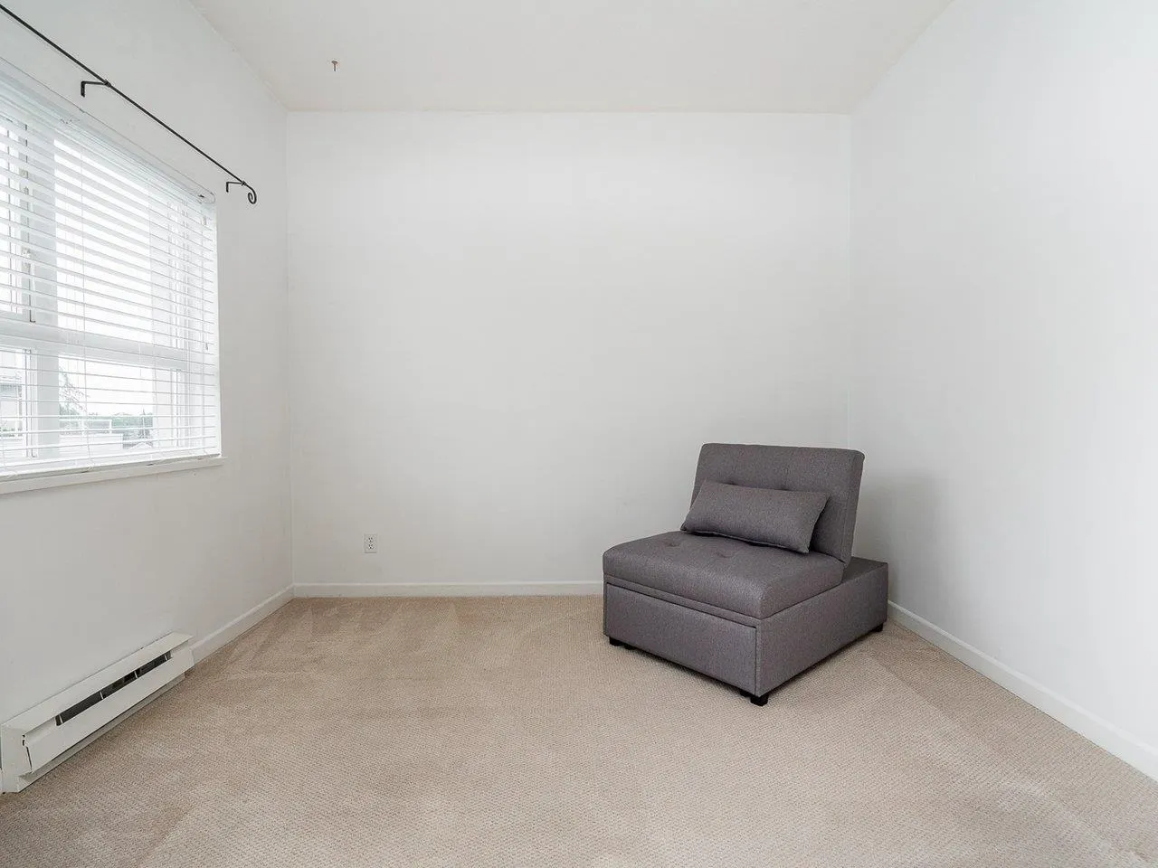 305 4728 53rd Street