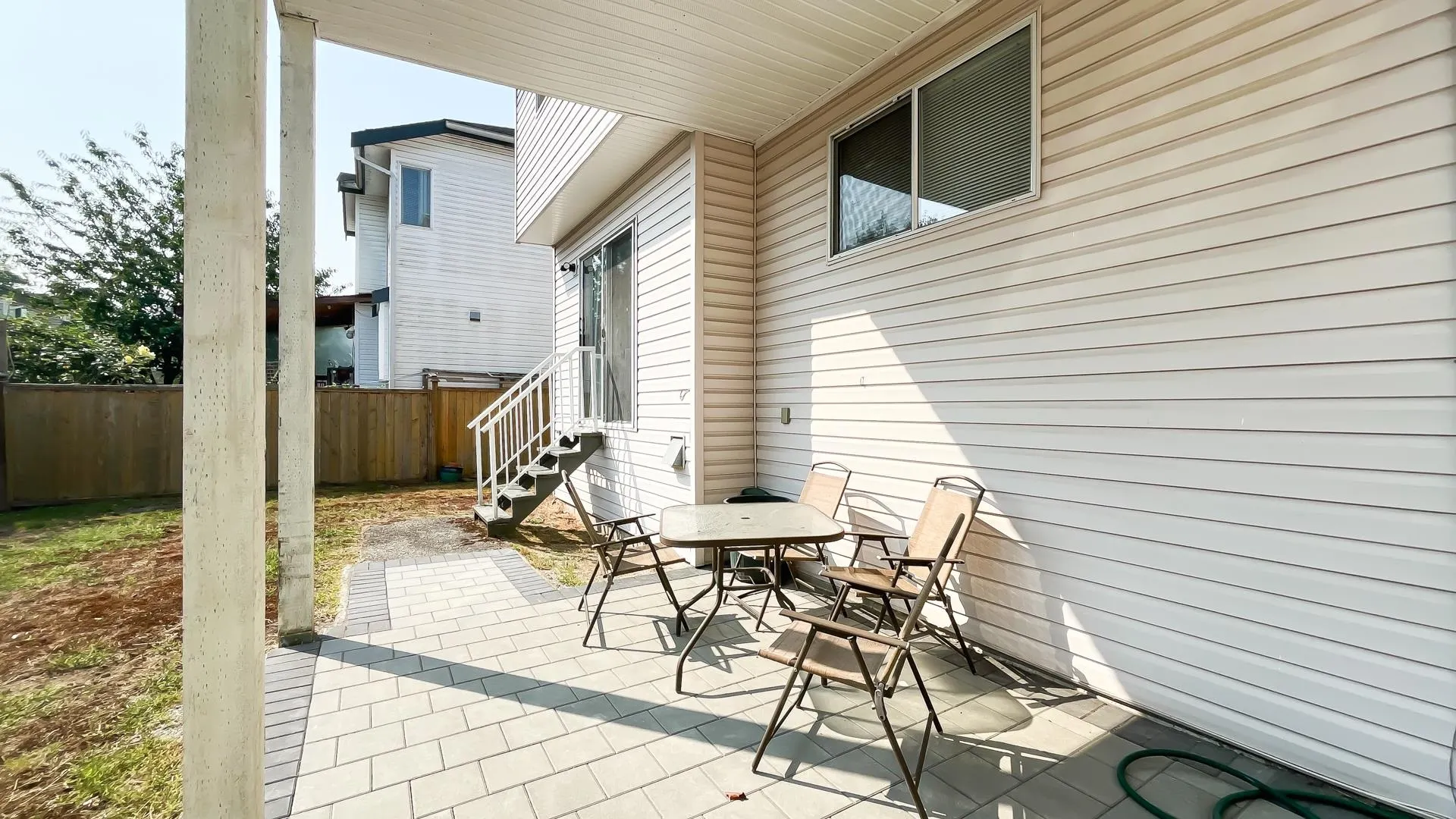 5240 Oliver Drive