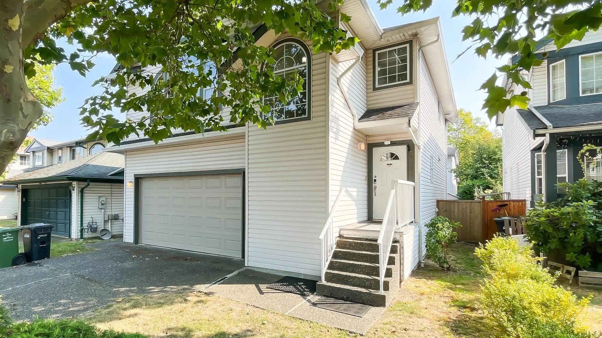 5240 Oliver Drive