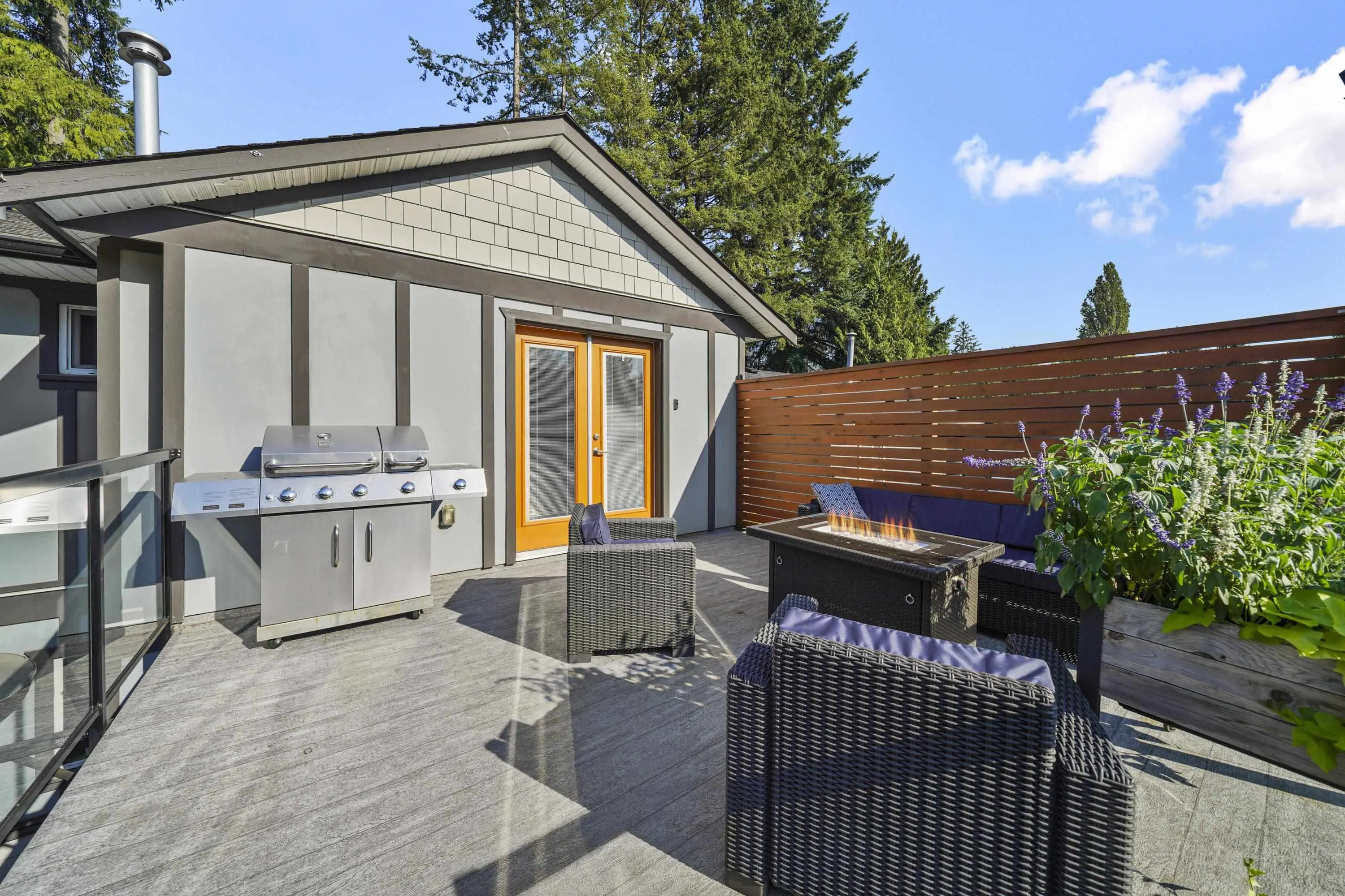 3759 Coast Meridian Road