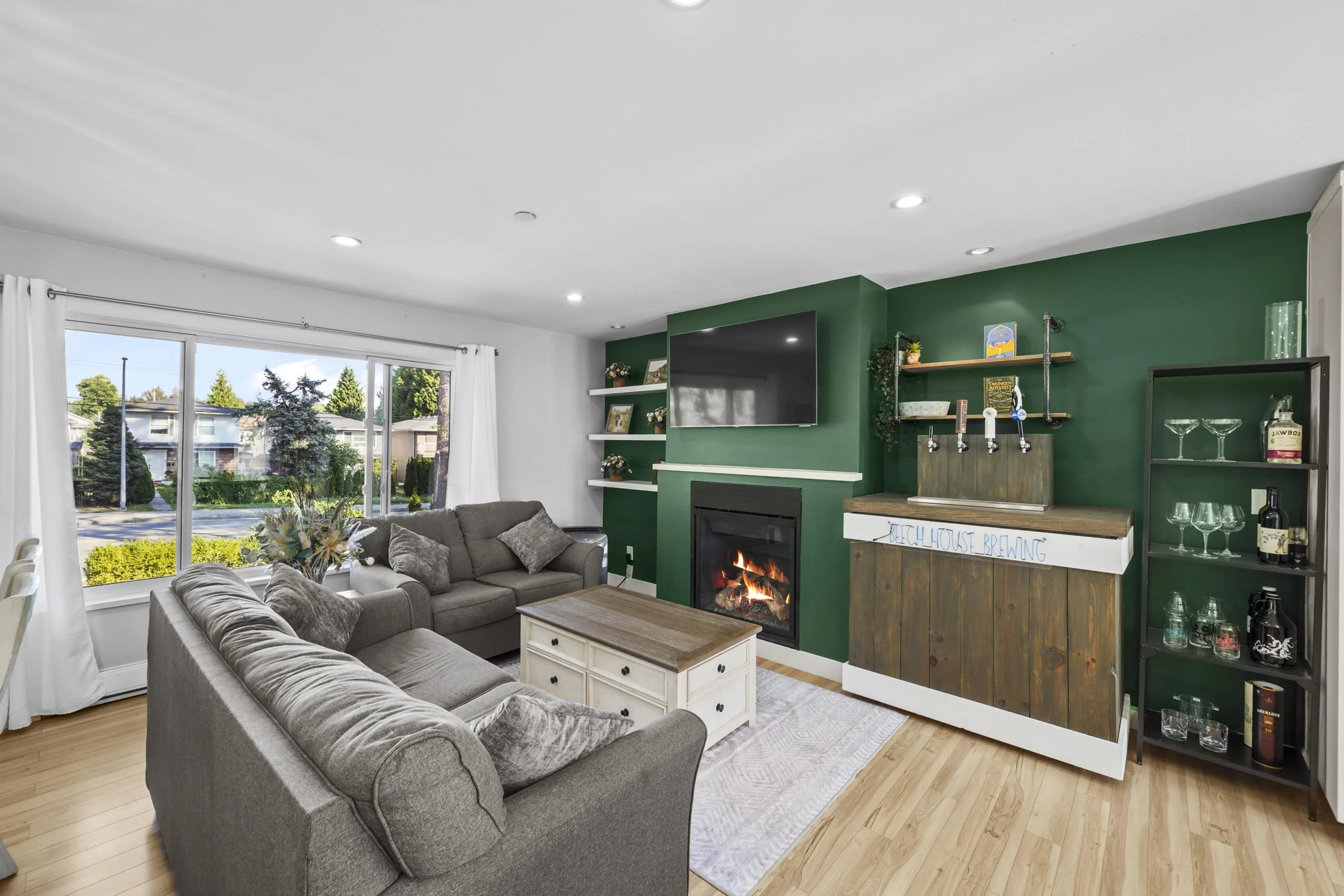 3759 Coast Meridian Road