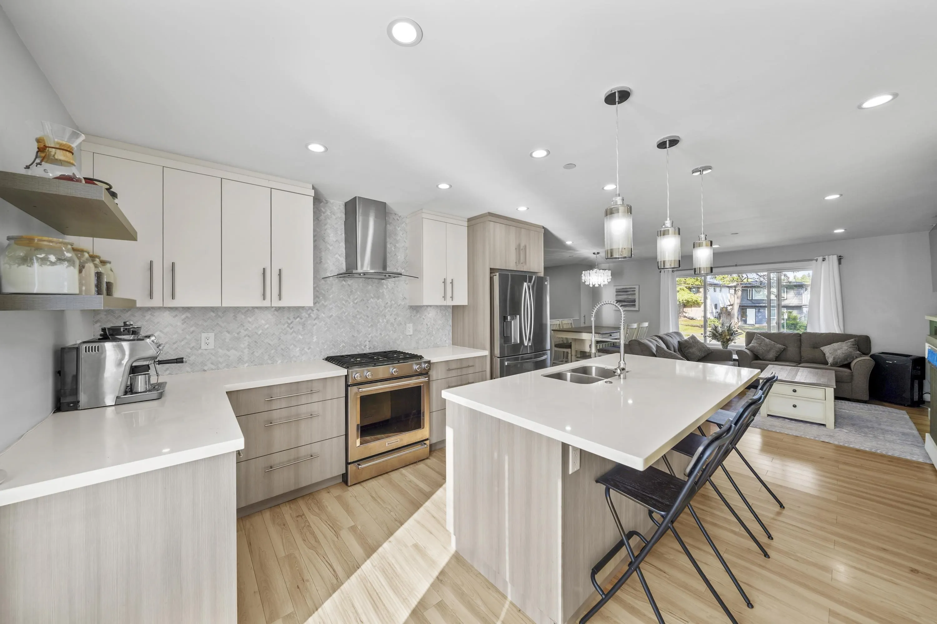 3759 Coast Meridian Road