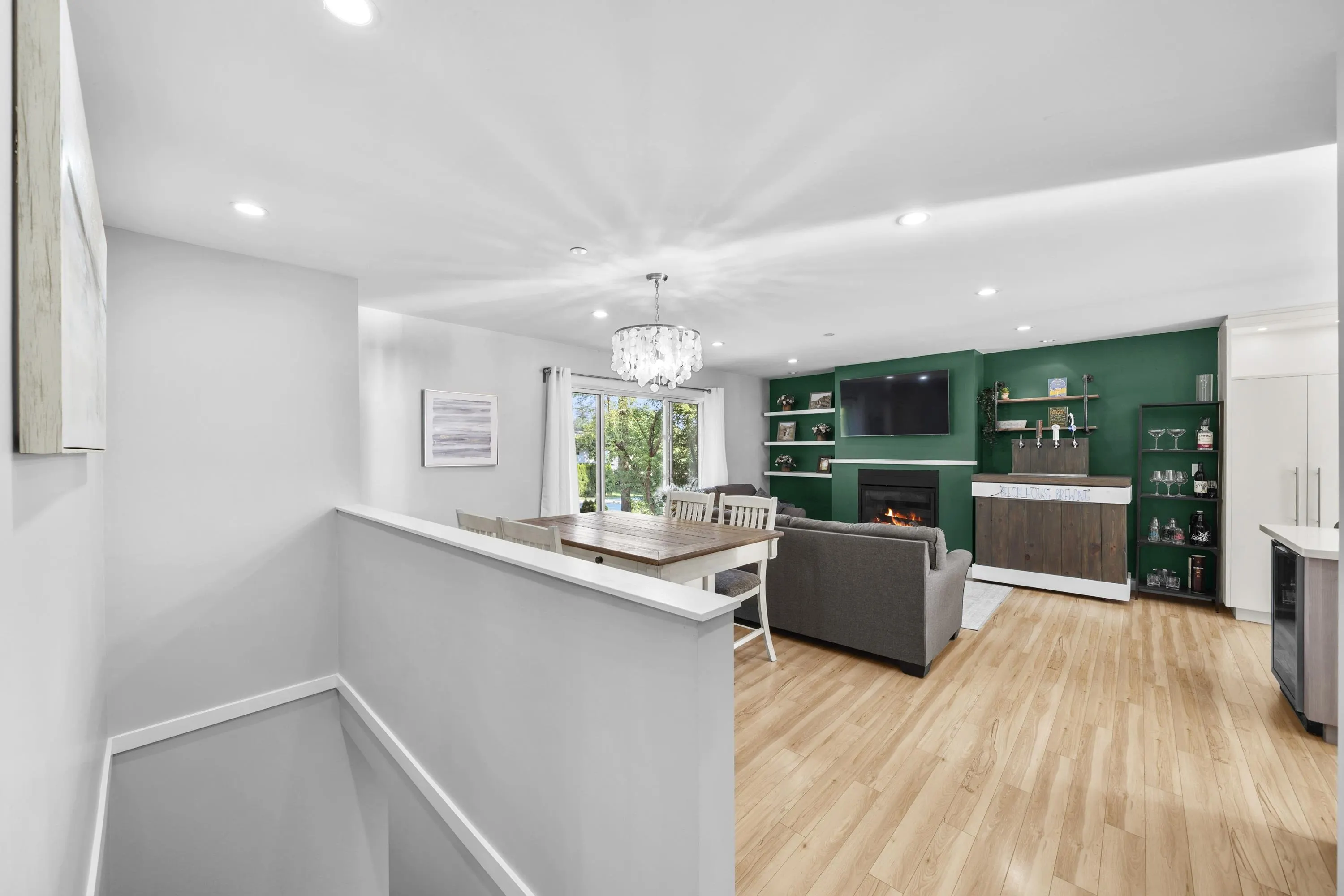 3759 Coast Meridian Road