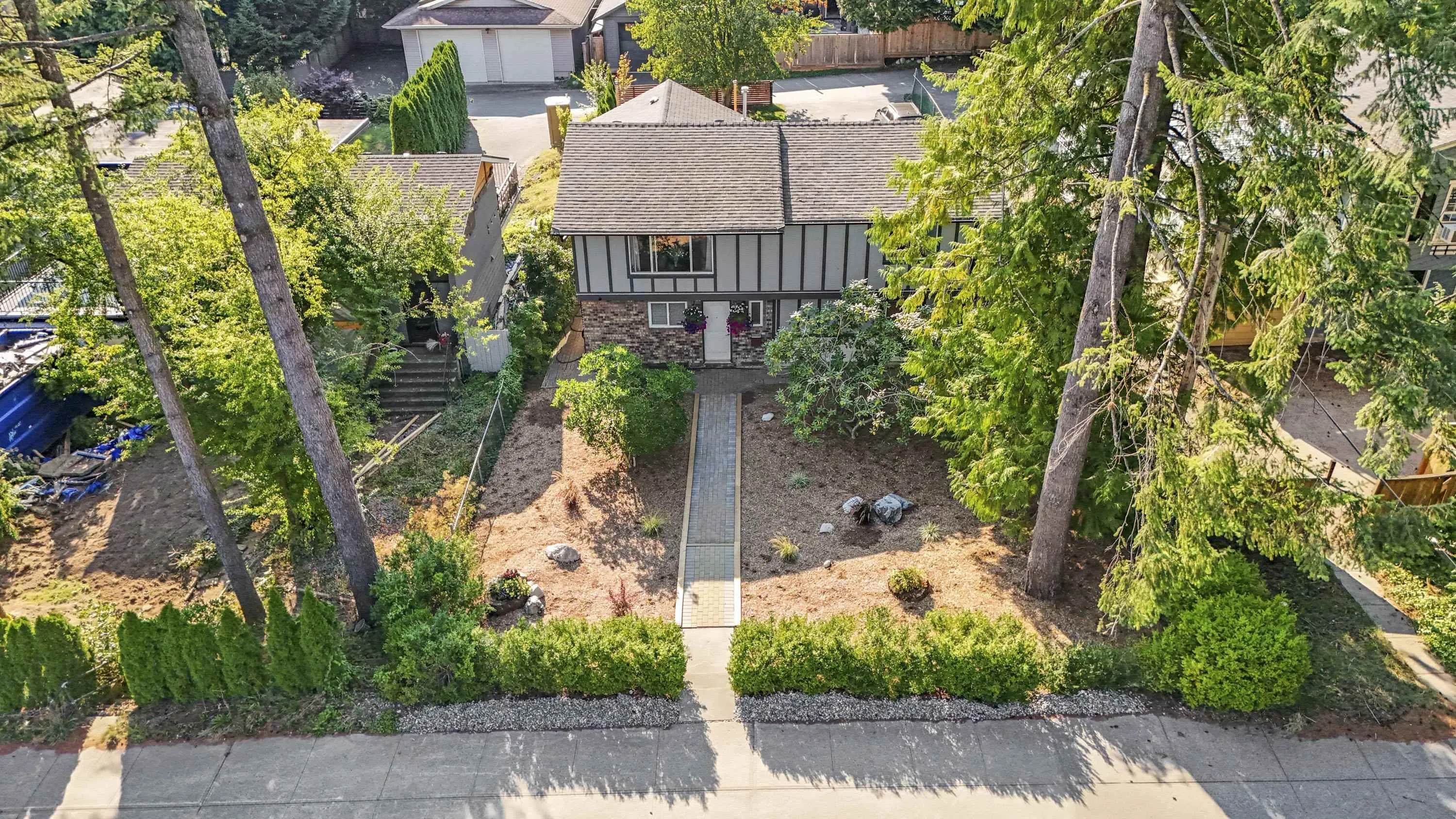 3759 Coast Meridian Road