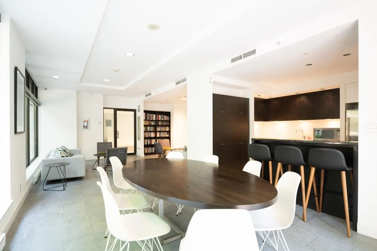 501 1055 Homer Street