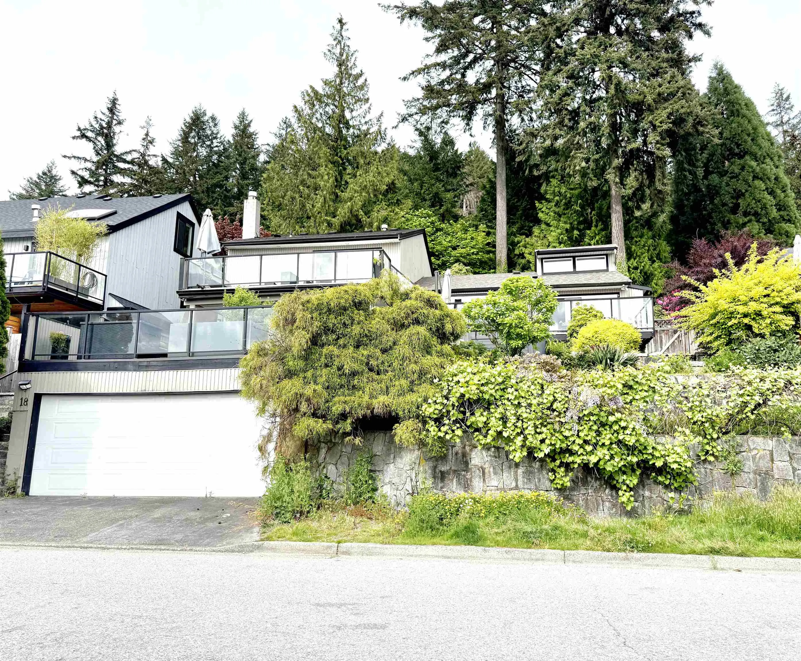 18 Axford Bay