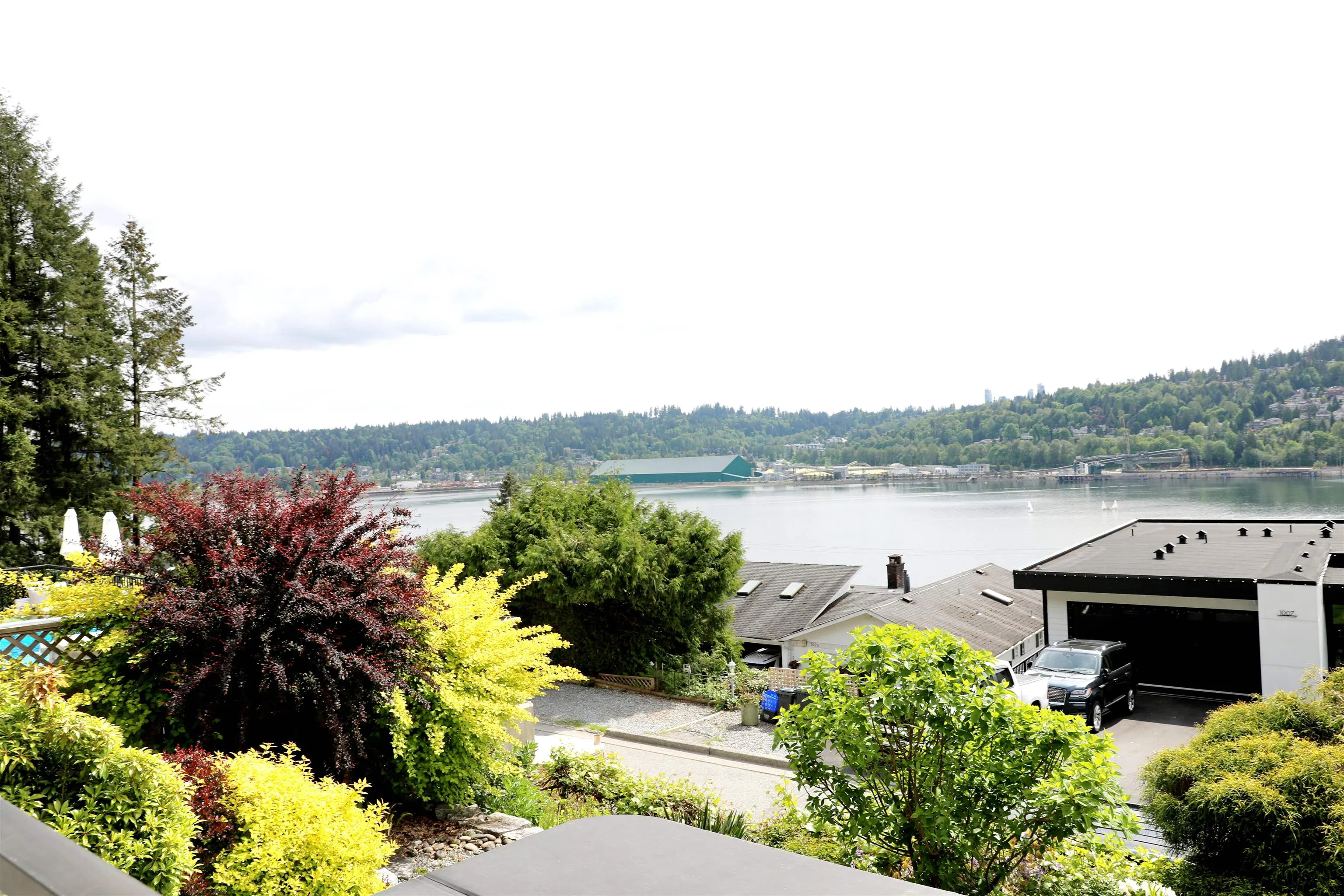 18 Axford Bay