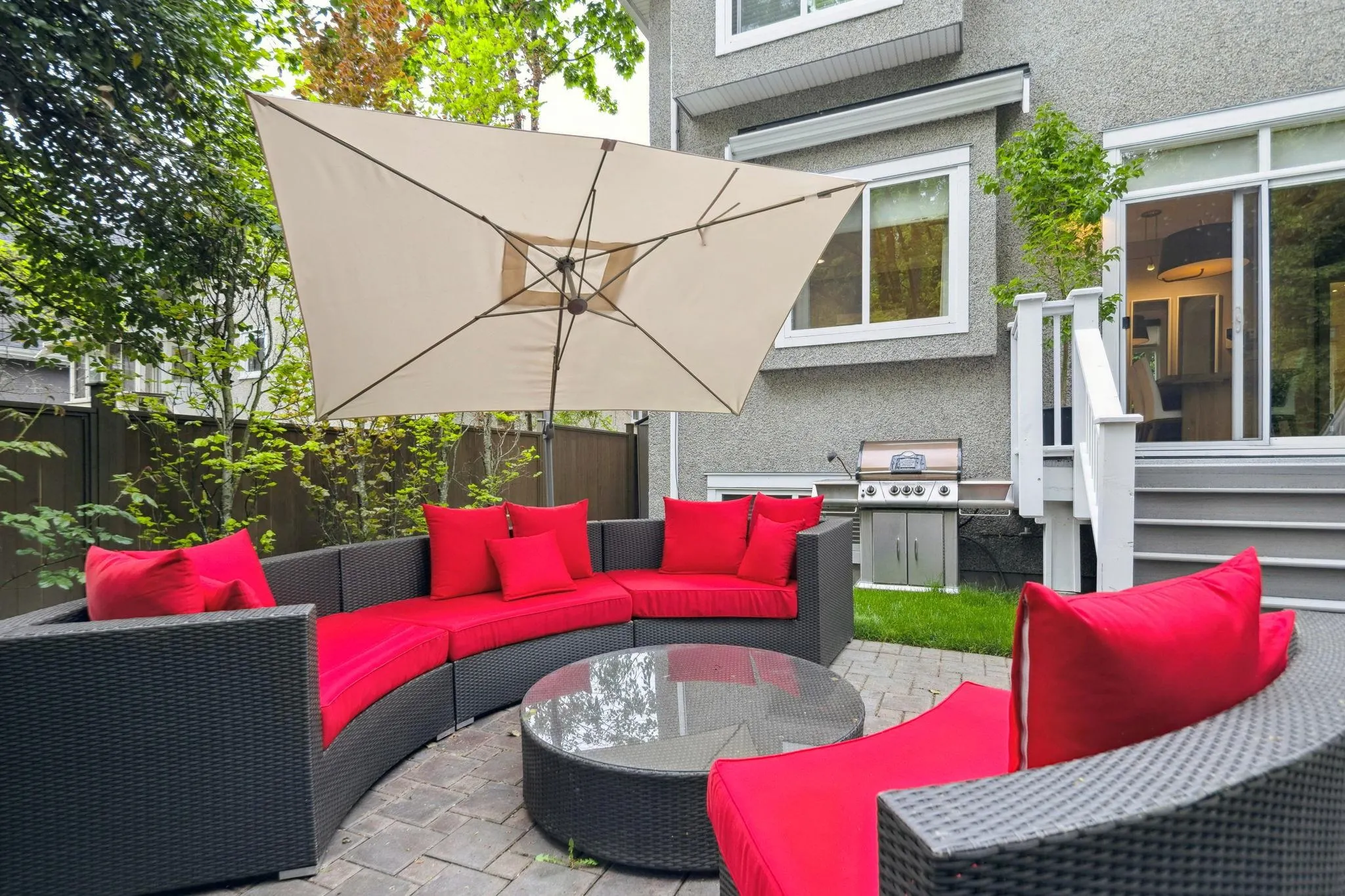 3322 W 40th Avenue