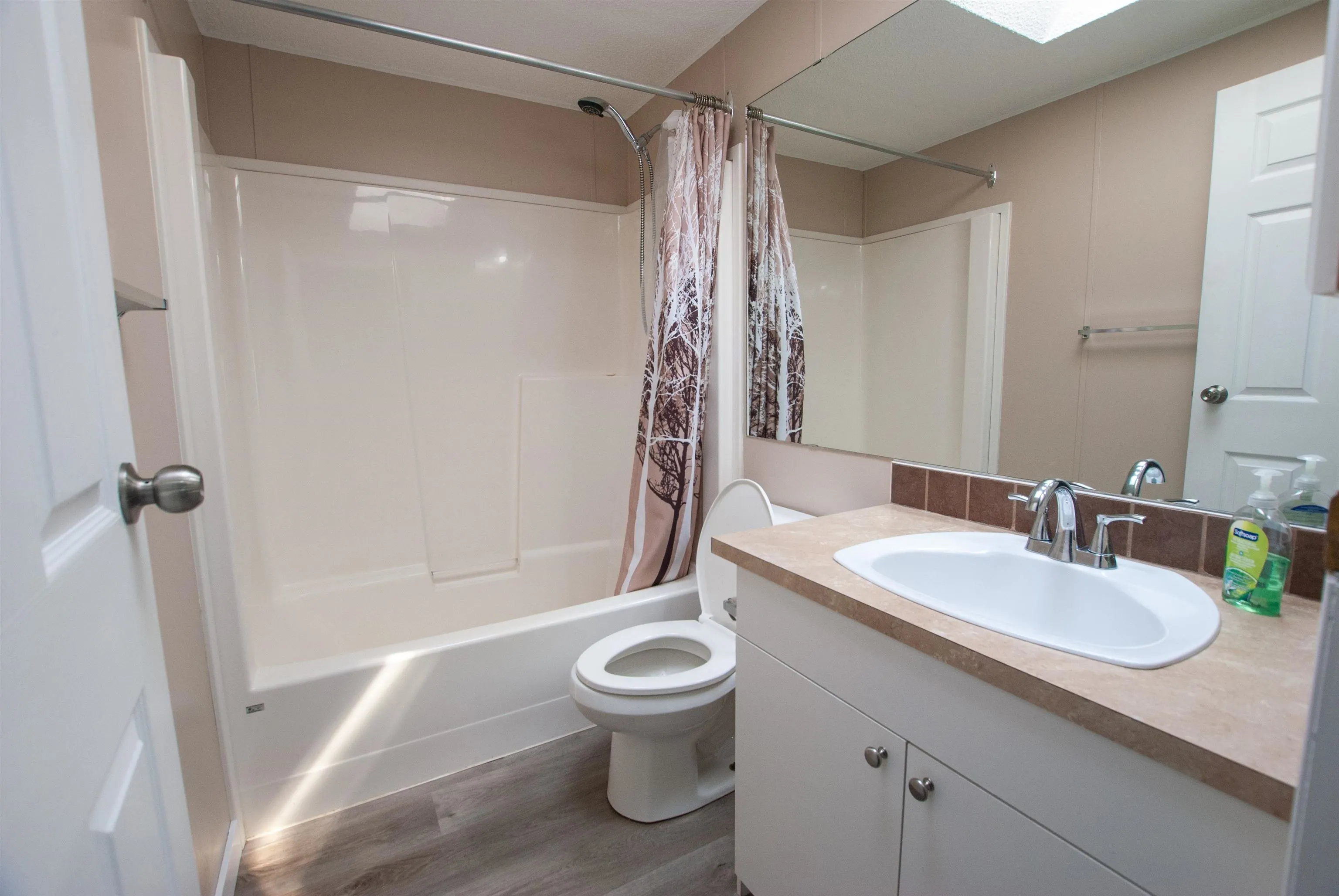 91 41168 Lougheed Highway