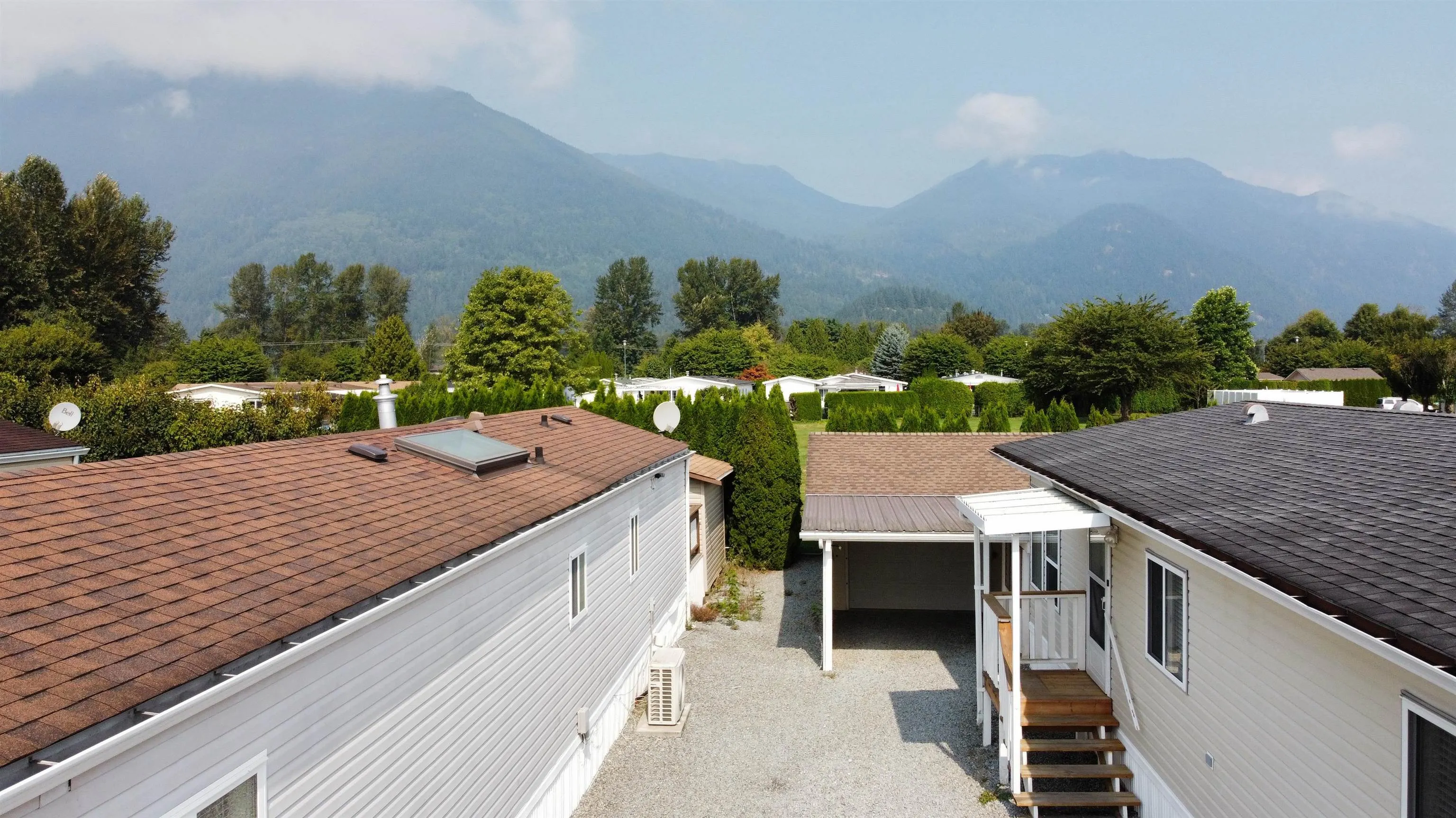 91 41168 Lougheed Highway