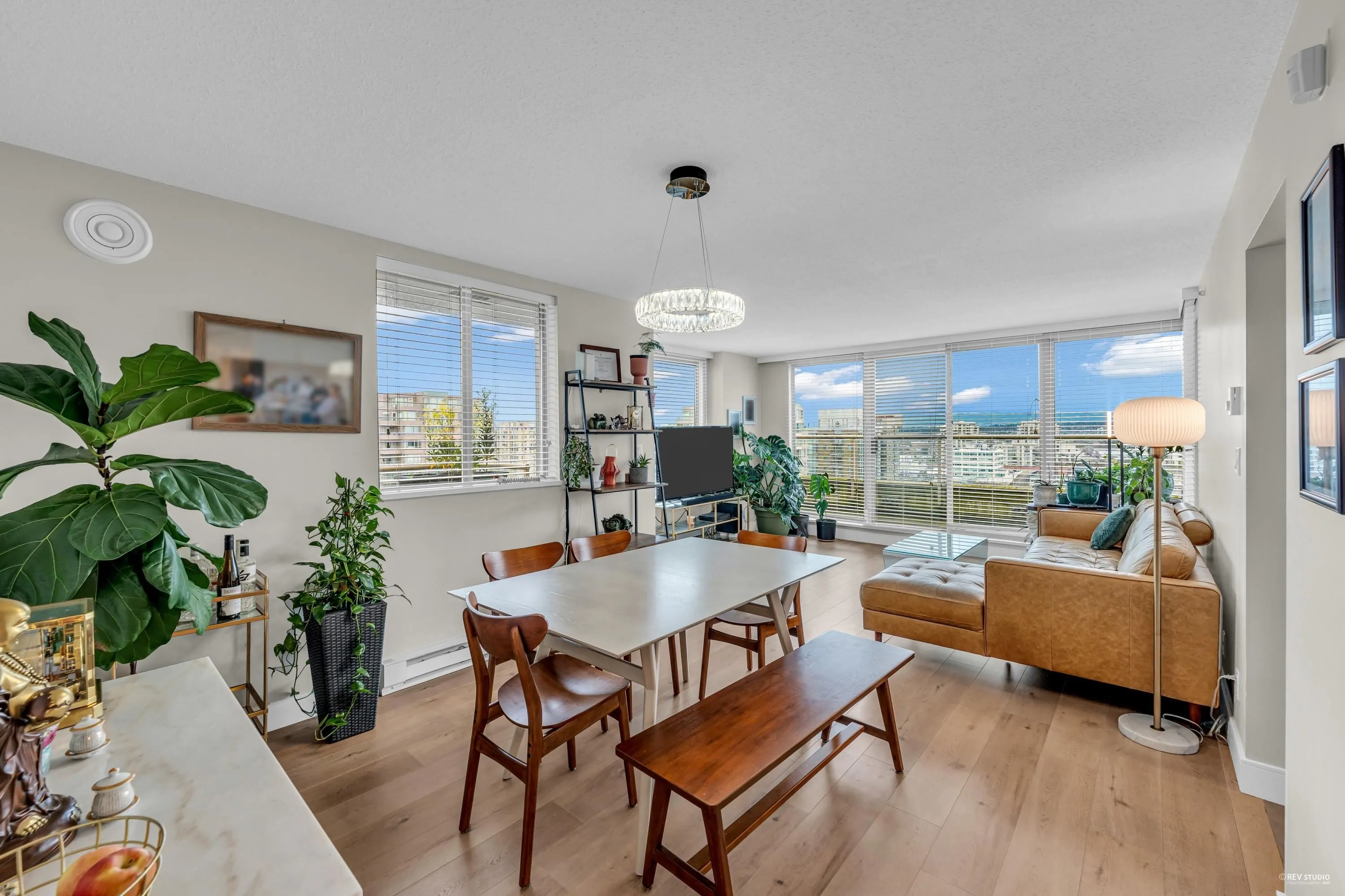 1602 8238 Saba Road