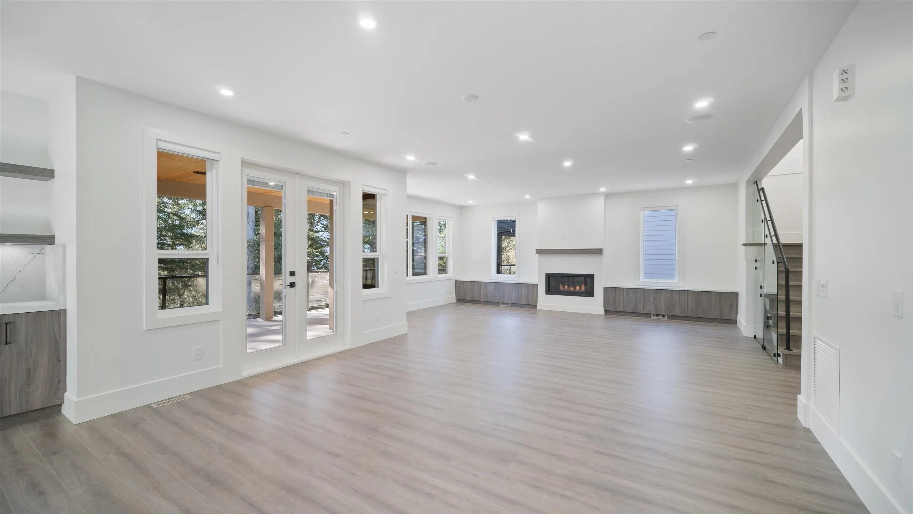 5614 Crimson Ridge
