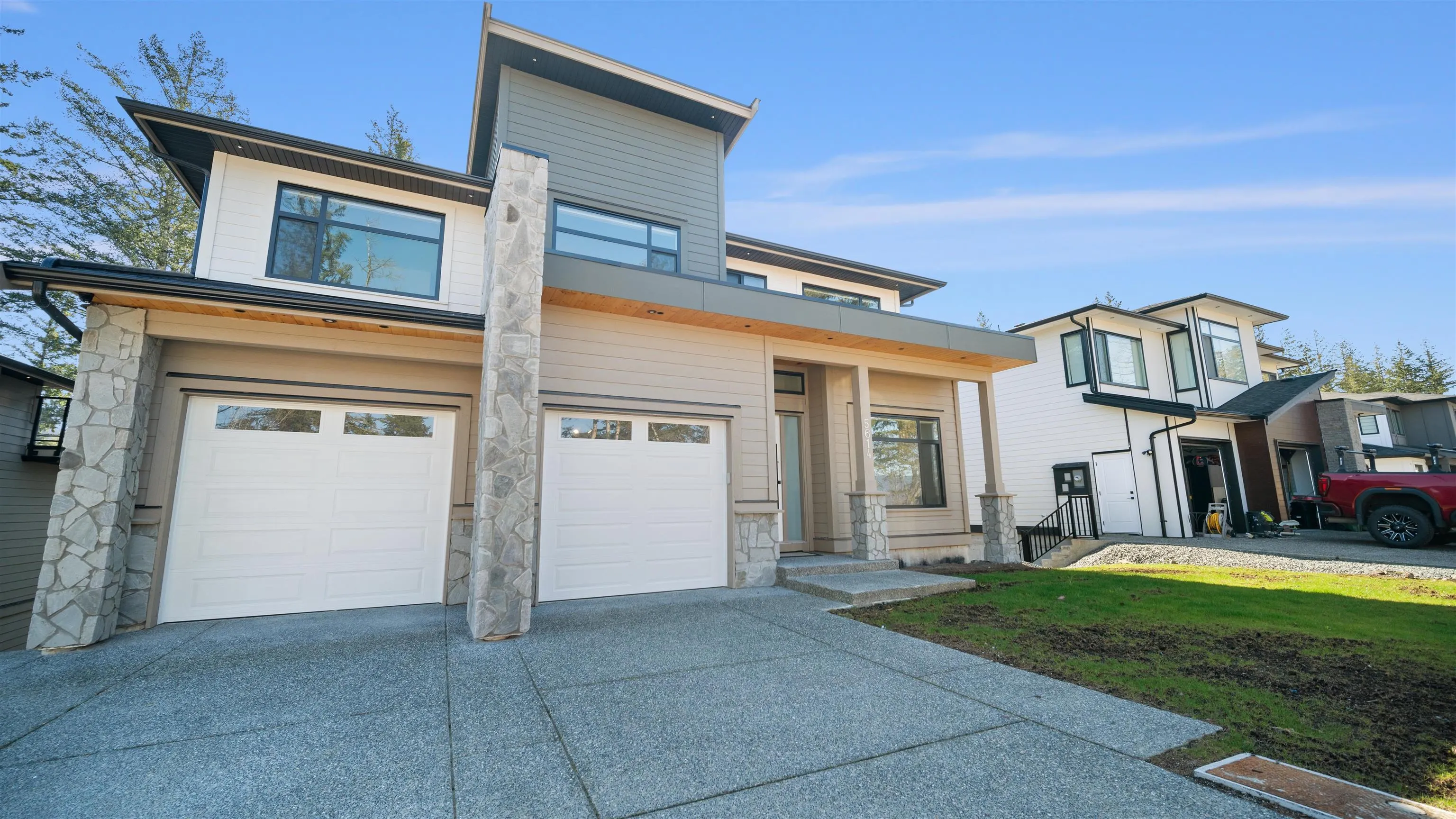5614 Crimson Ridge