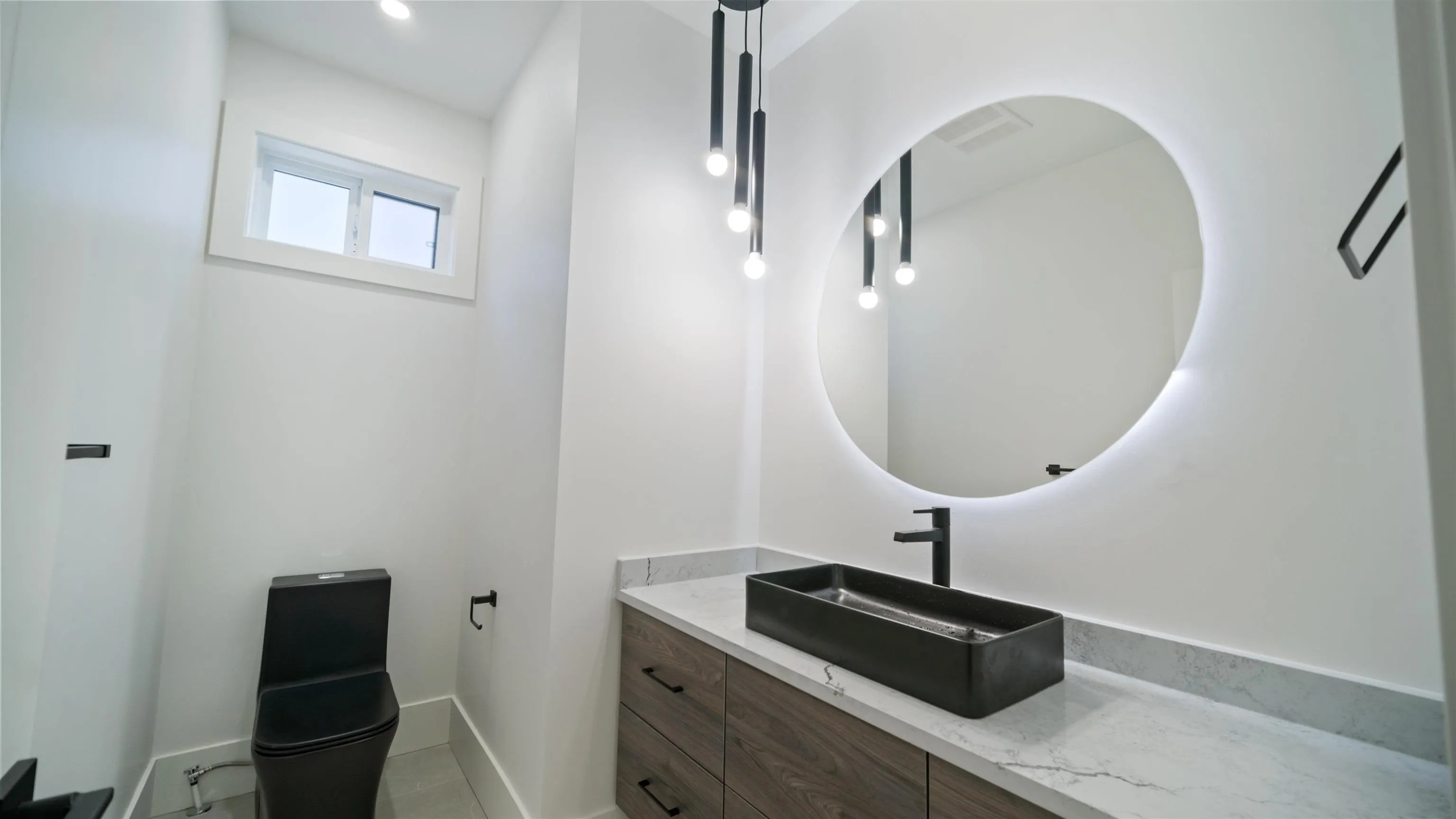 5614 Crimson Ridge