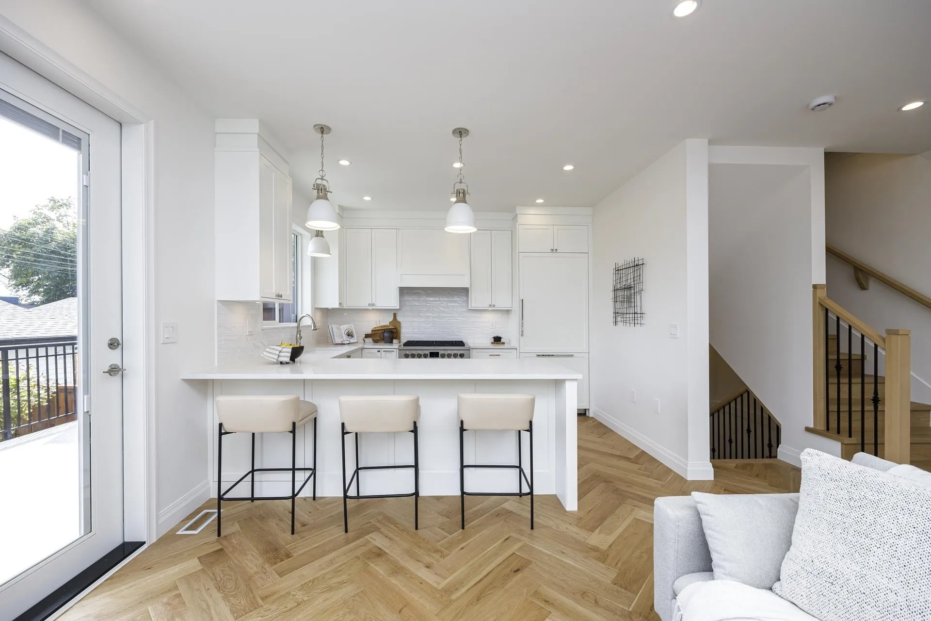 261 E 23rd Street