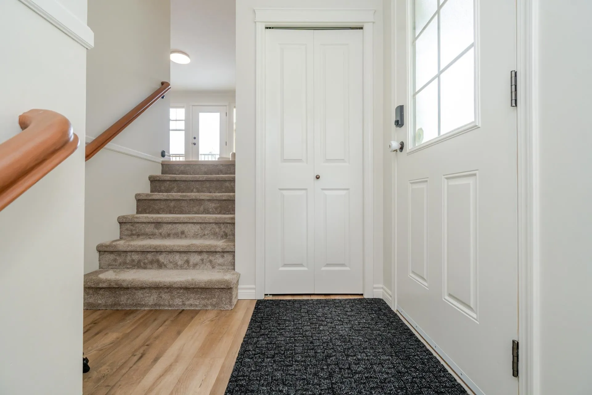 24 46840 Russell Road