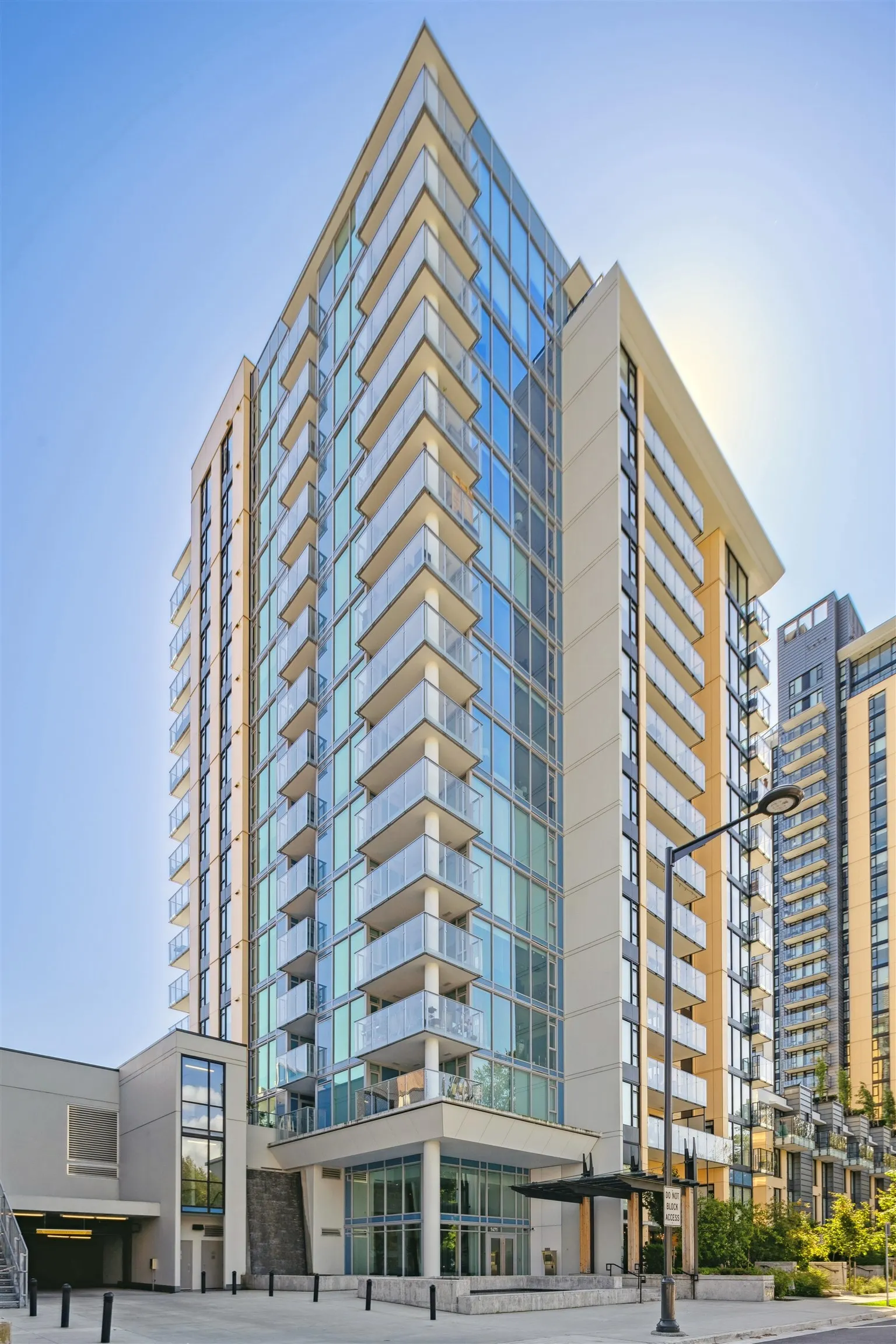 1207 1471 Hunter Street