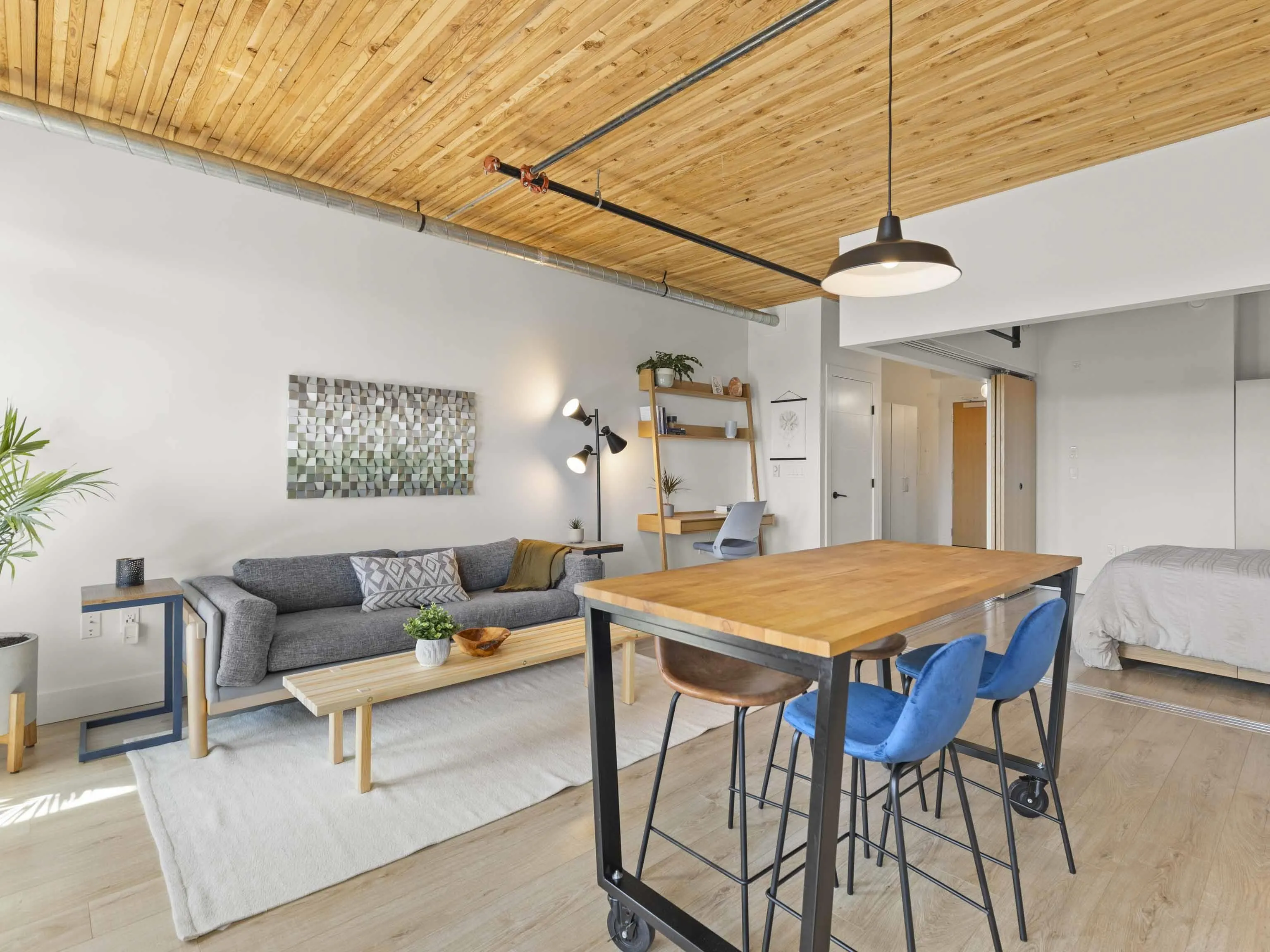 308 4223 Hastings Street