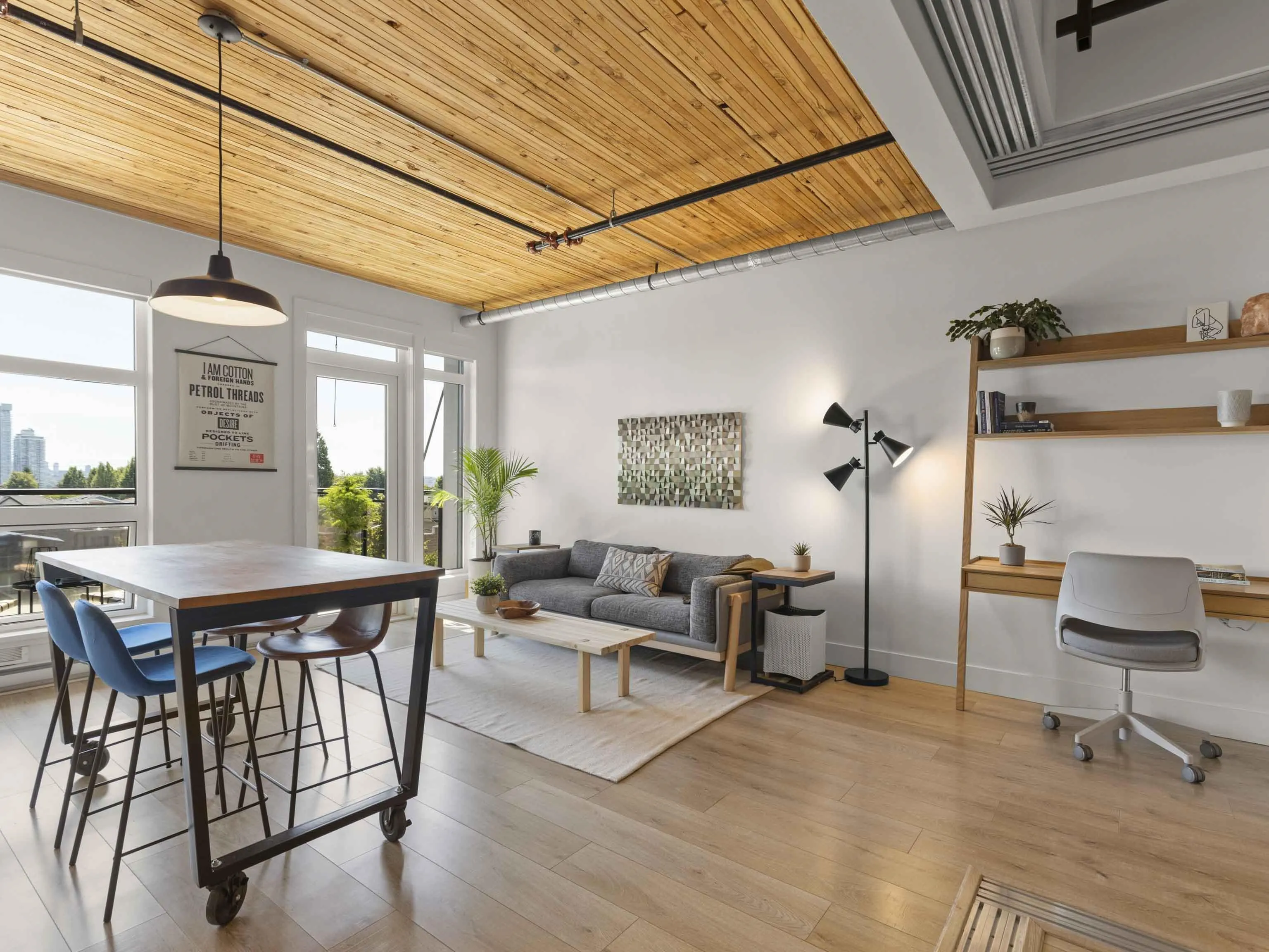 308 4223 Hastings Street