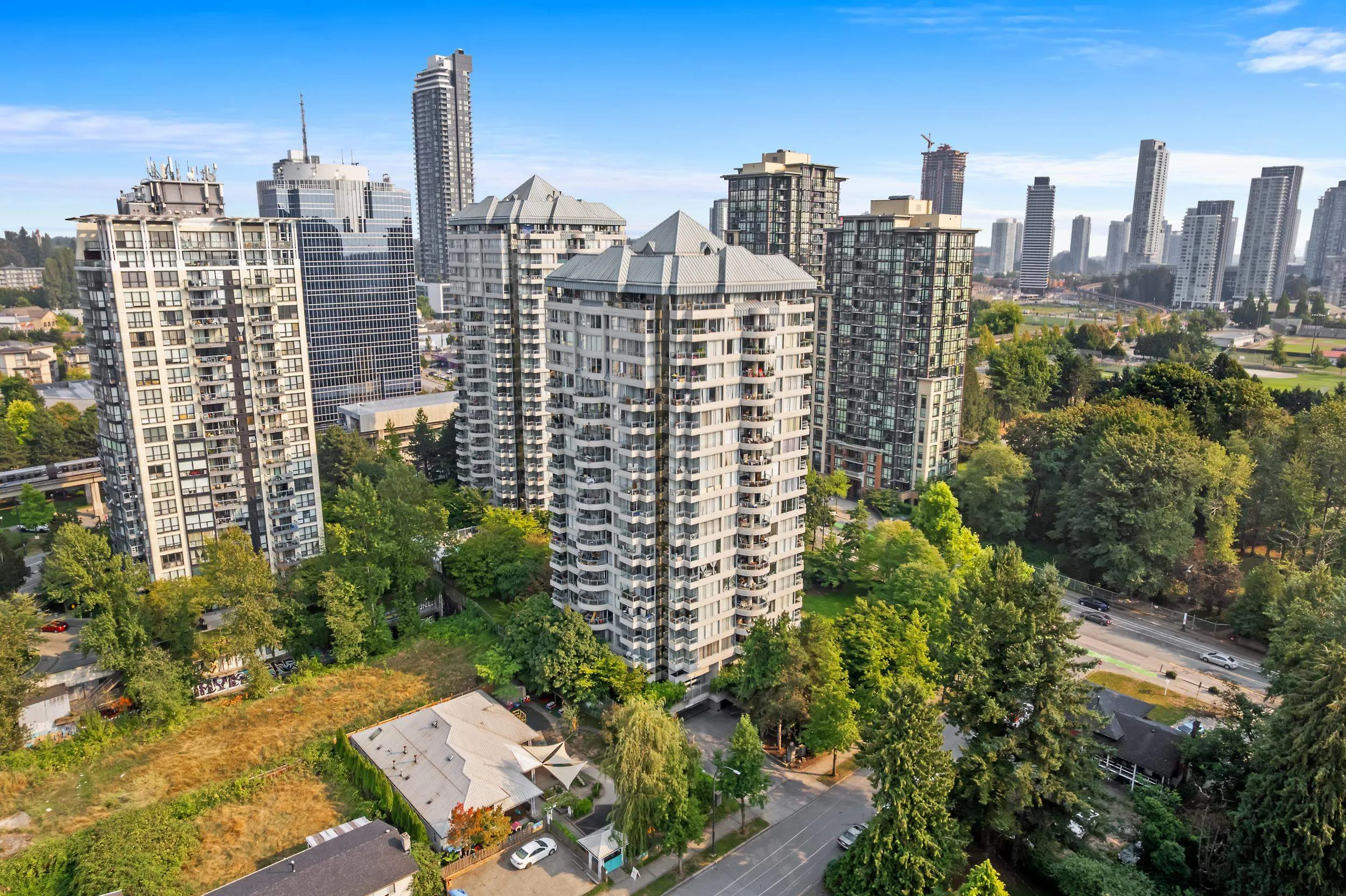 803 13353 108 Avenue