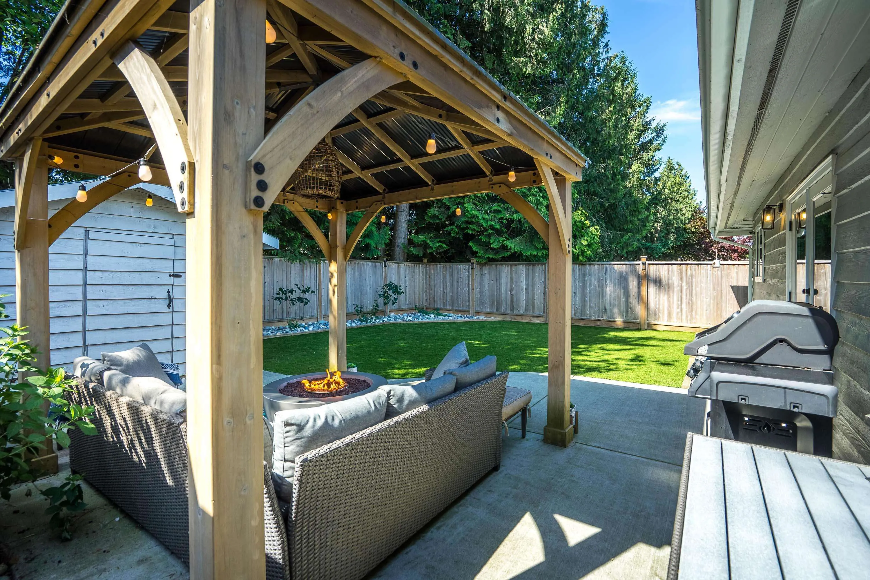 2742 Sandon Drive