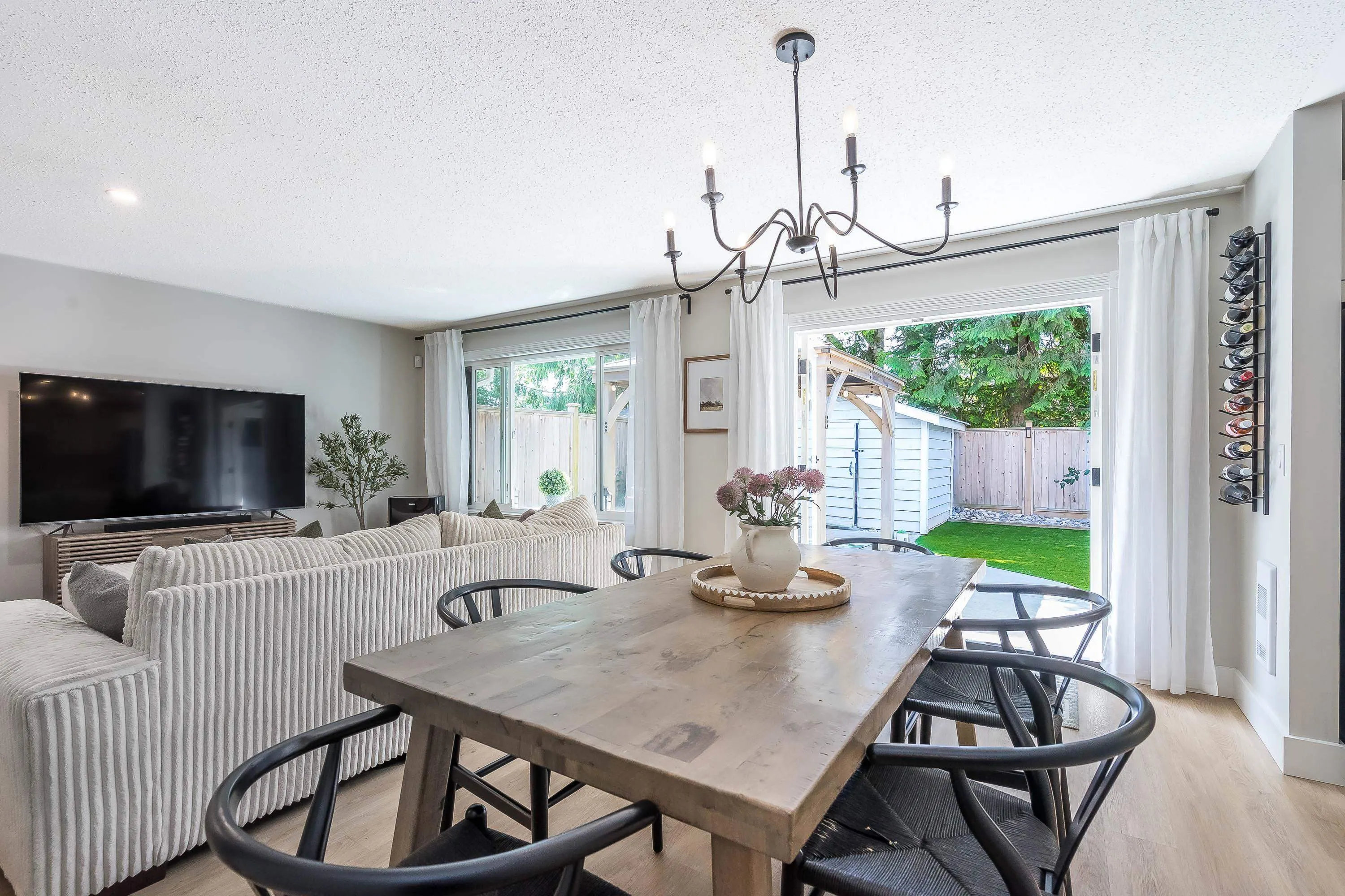 2742 Sandon Drive