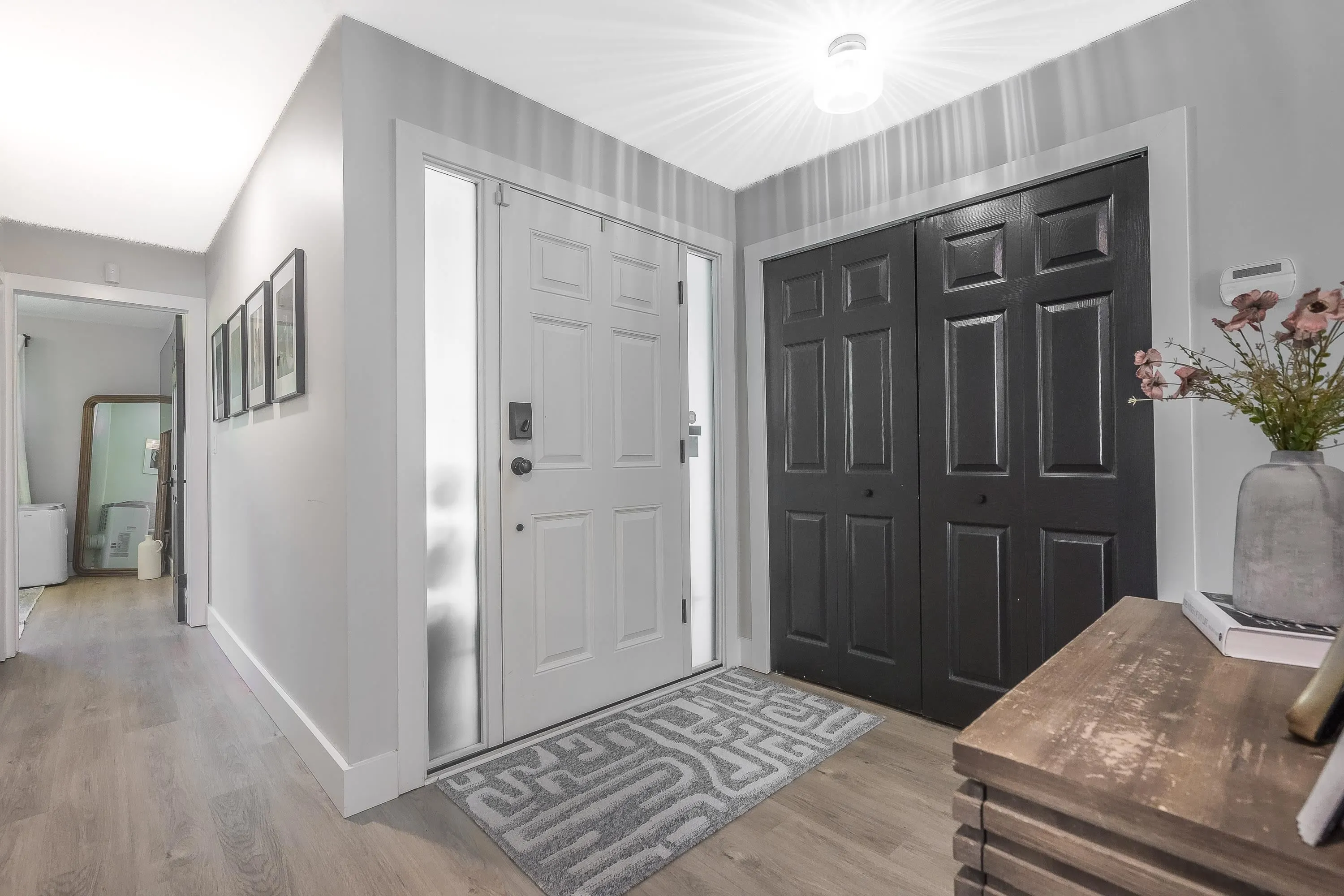 2742 Sandon Drive