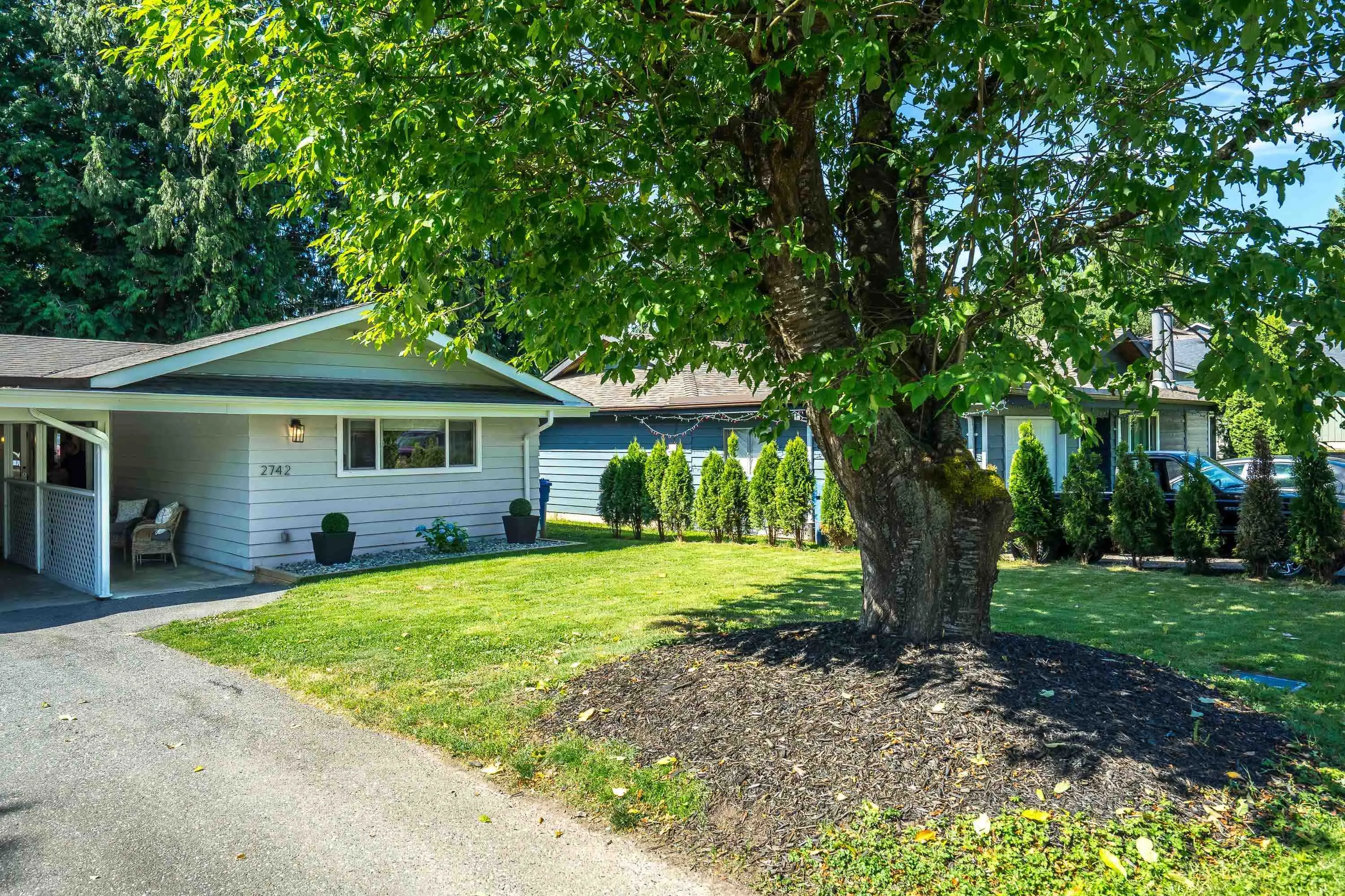 2742 Sandon Drive