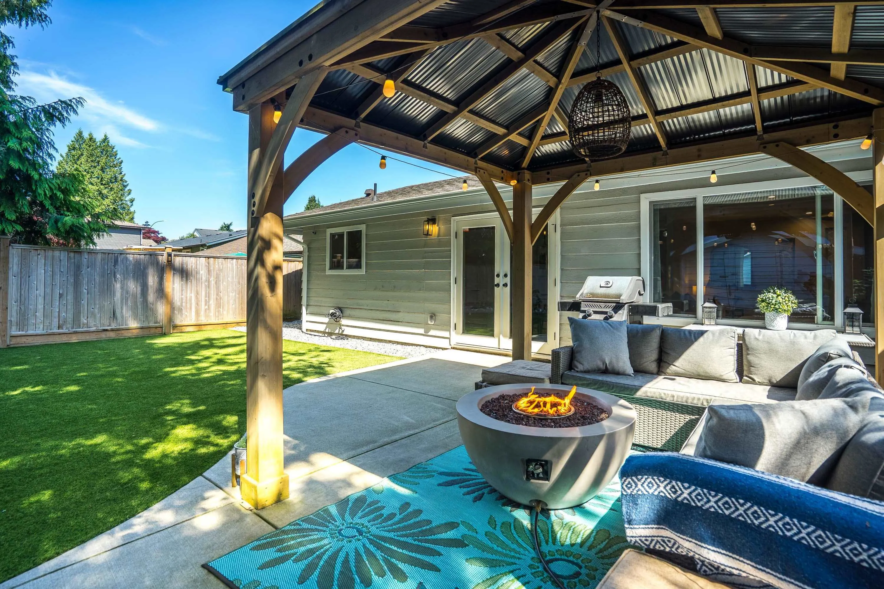 2742 Sandon Drive