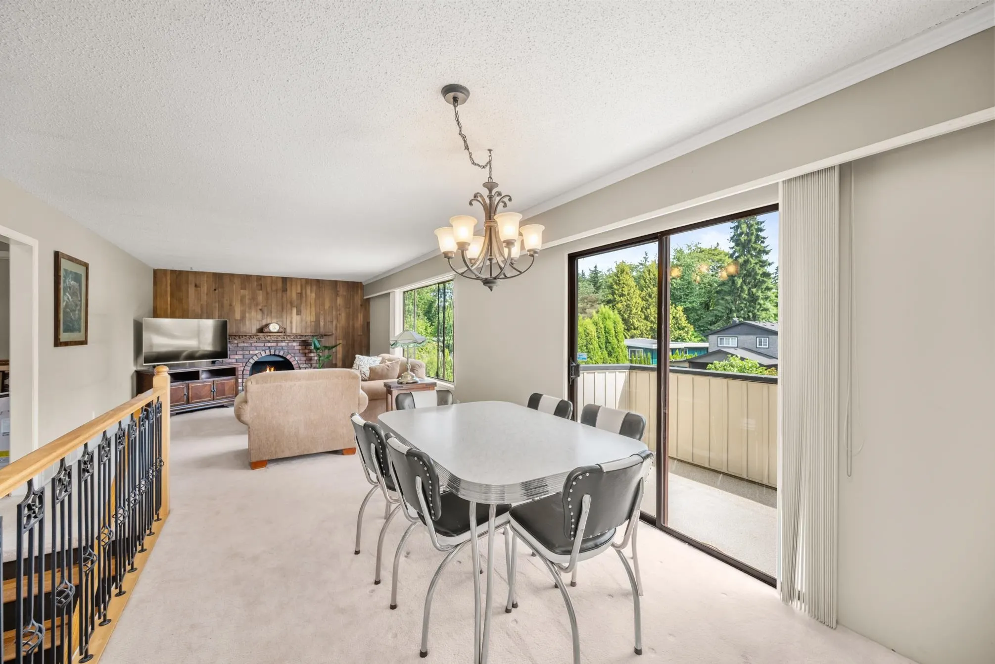 22101 Canuck Place