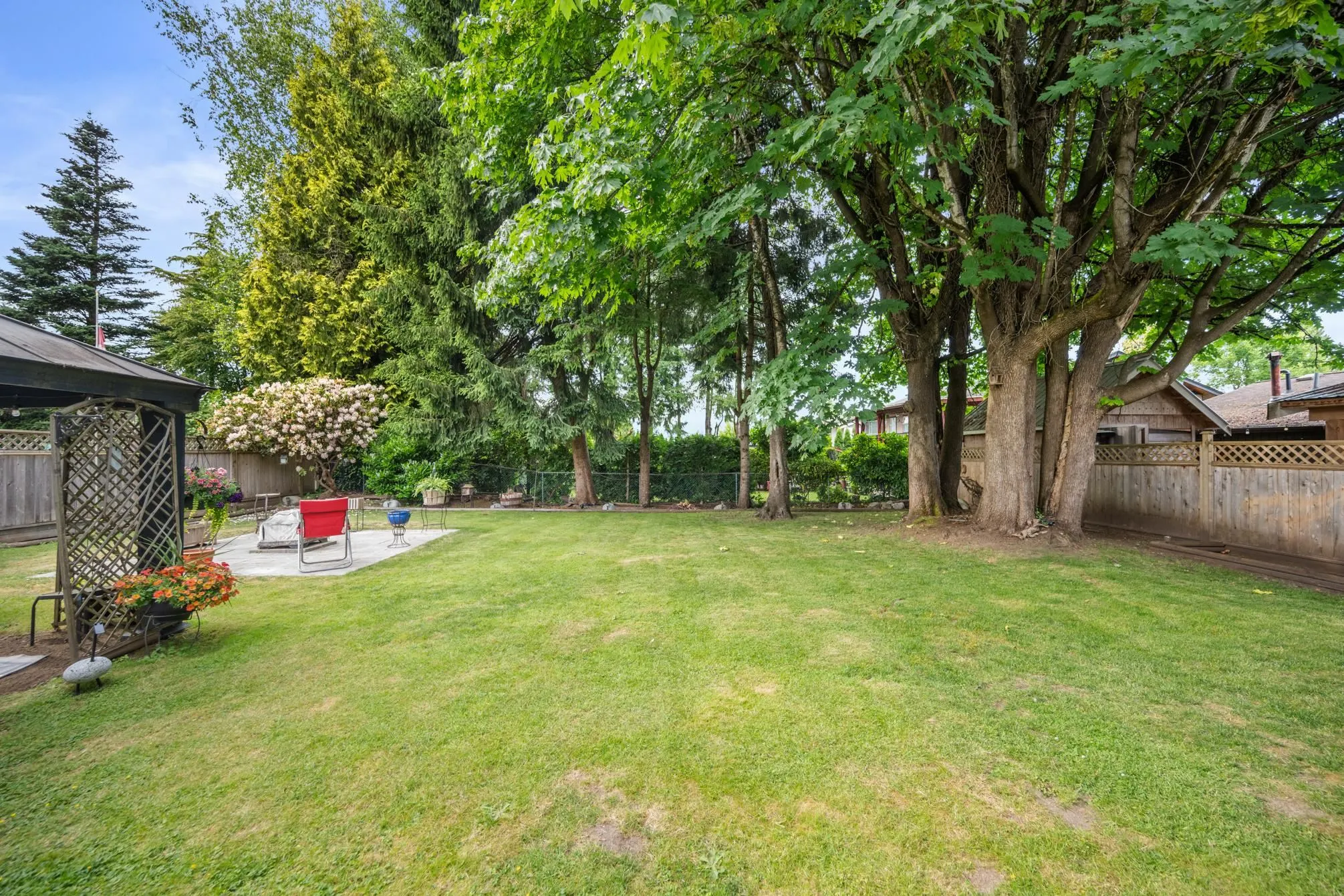 22101 Canuck Place