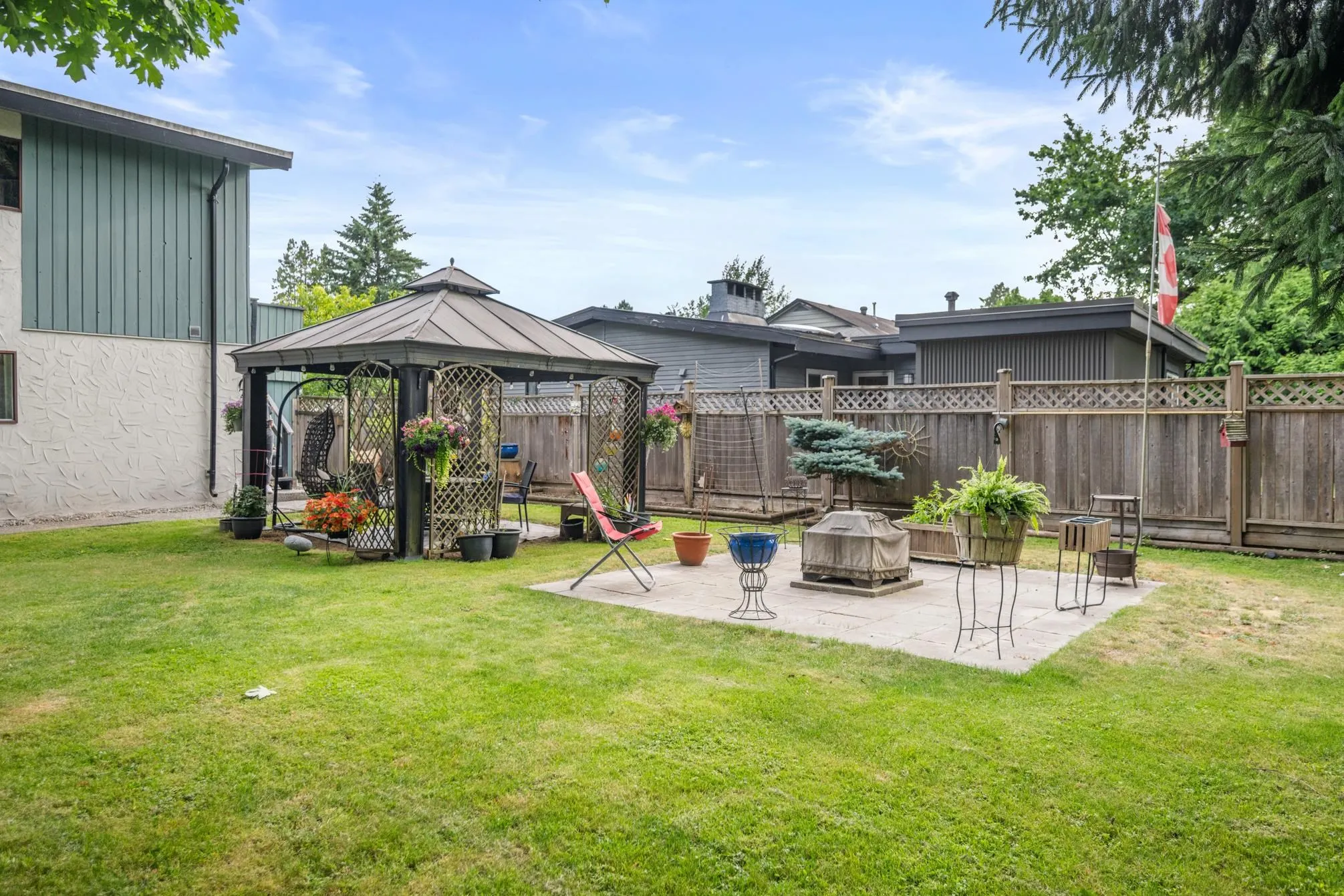 22101 Canuck Place