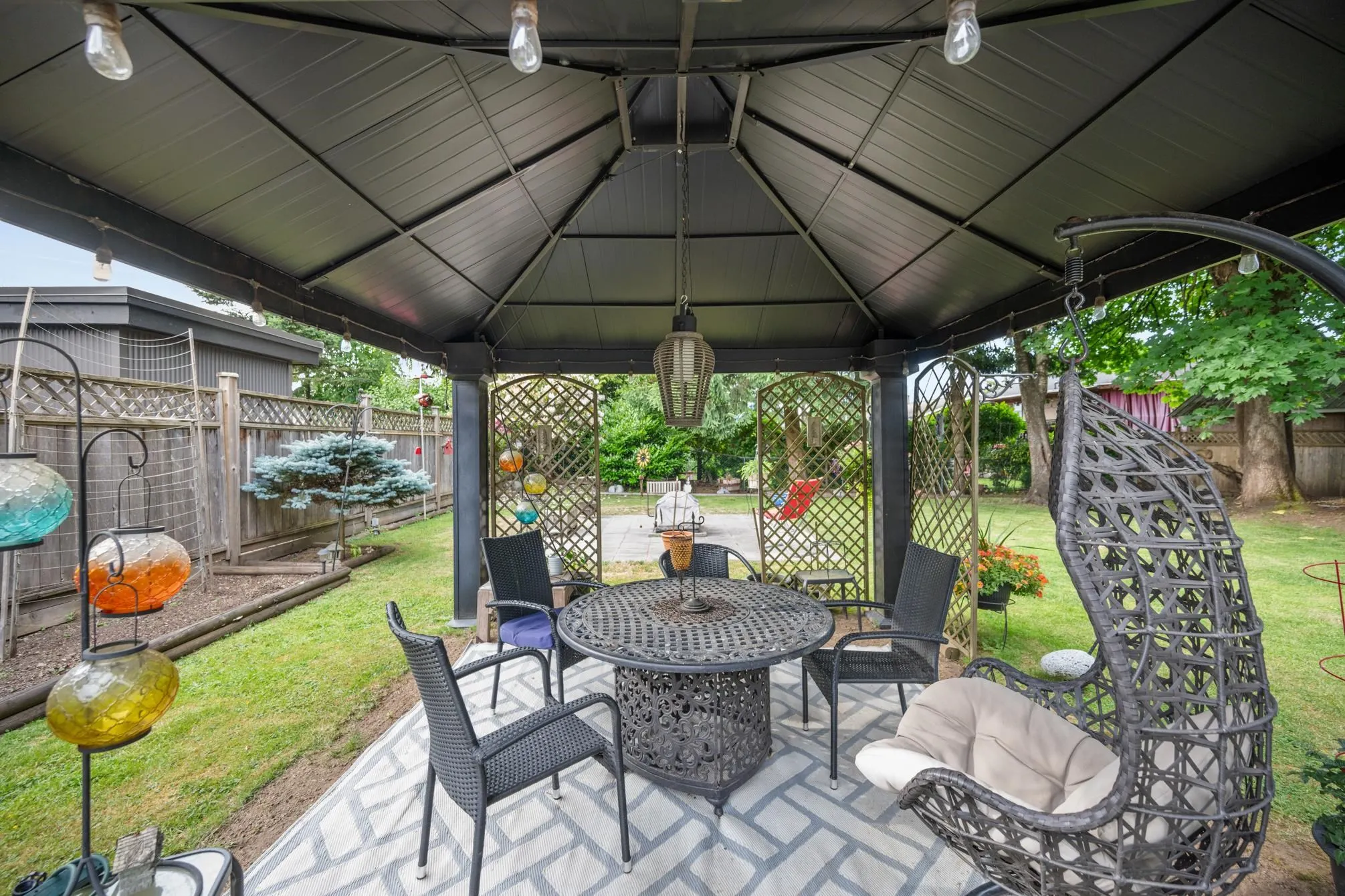 22101 Canuck Place
