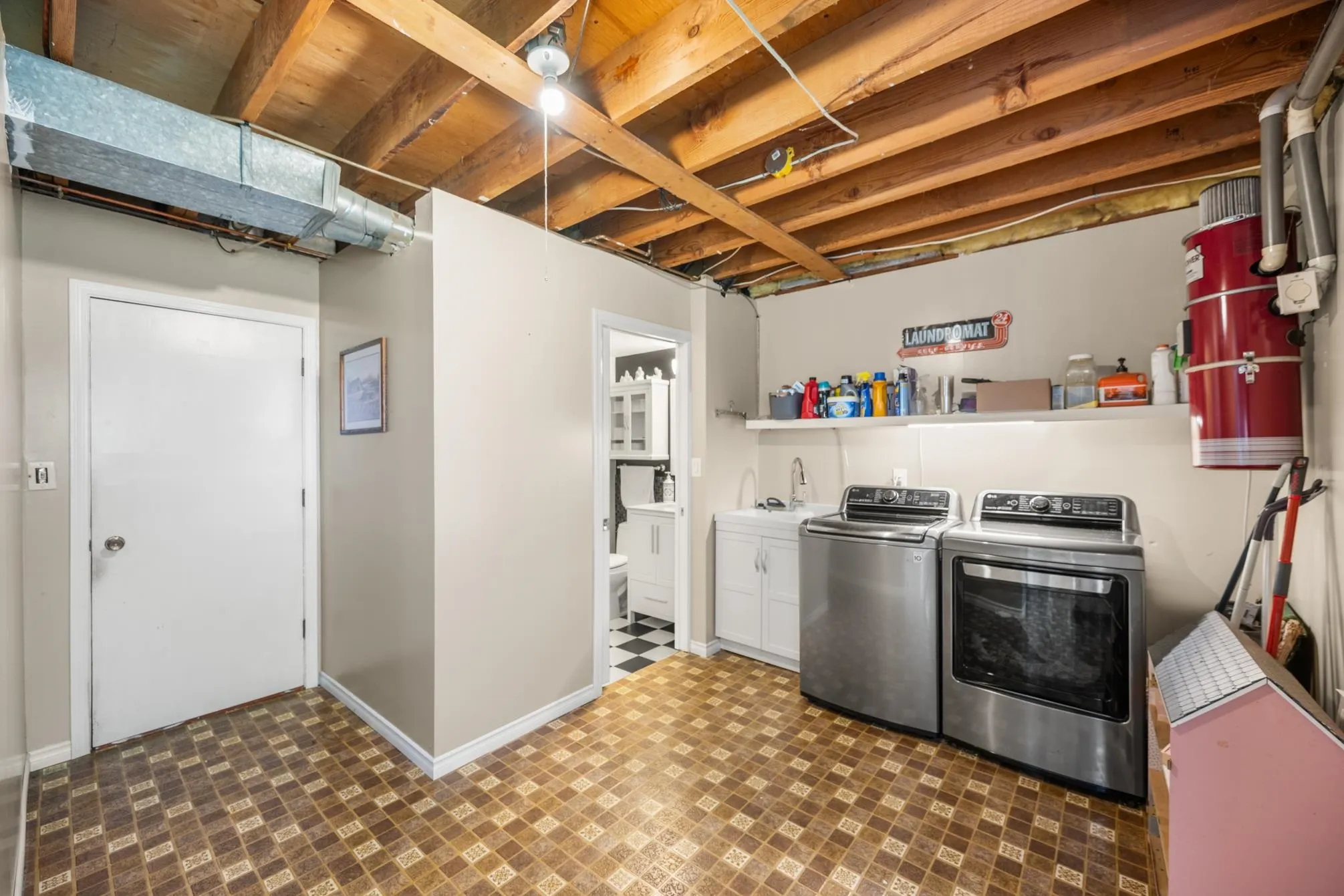 22101 Canuck Place