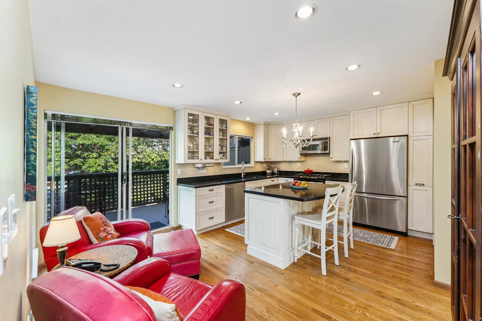 308 W 15th Street