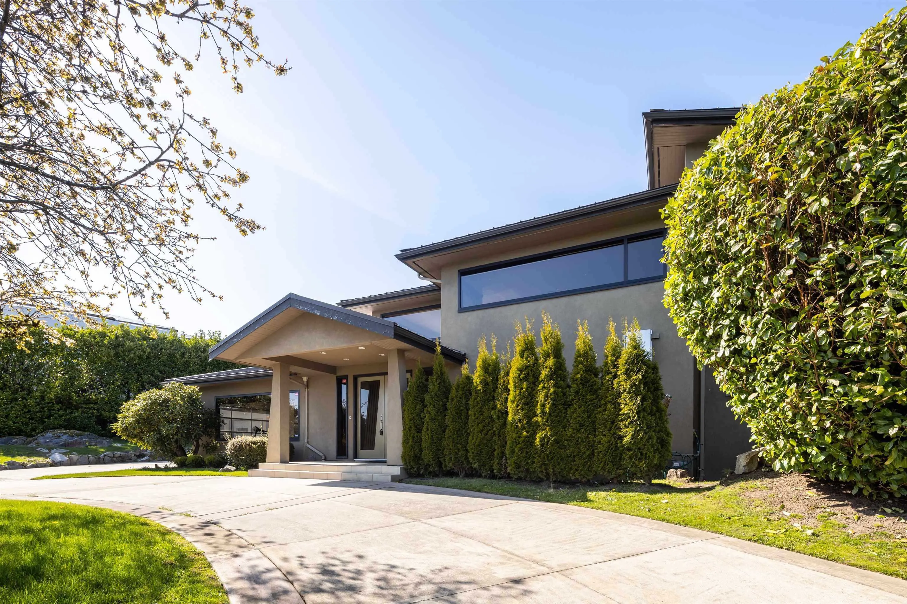 1109 Hillside Road