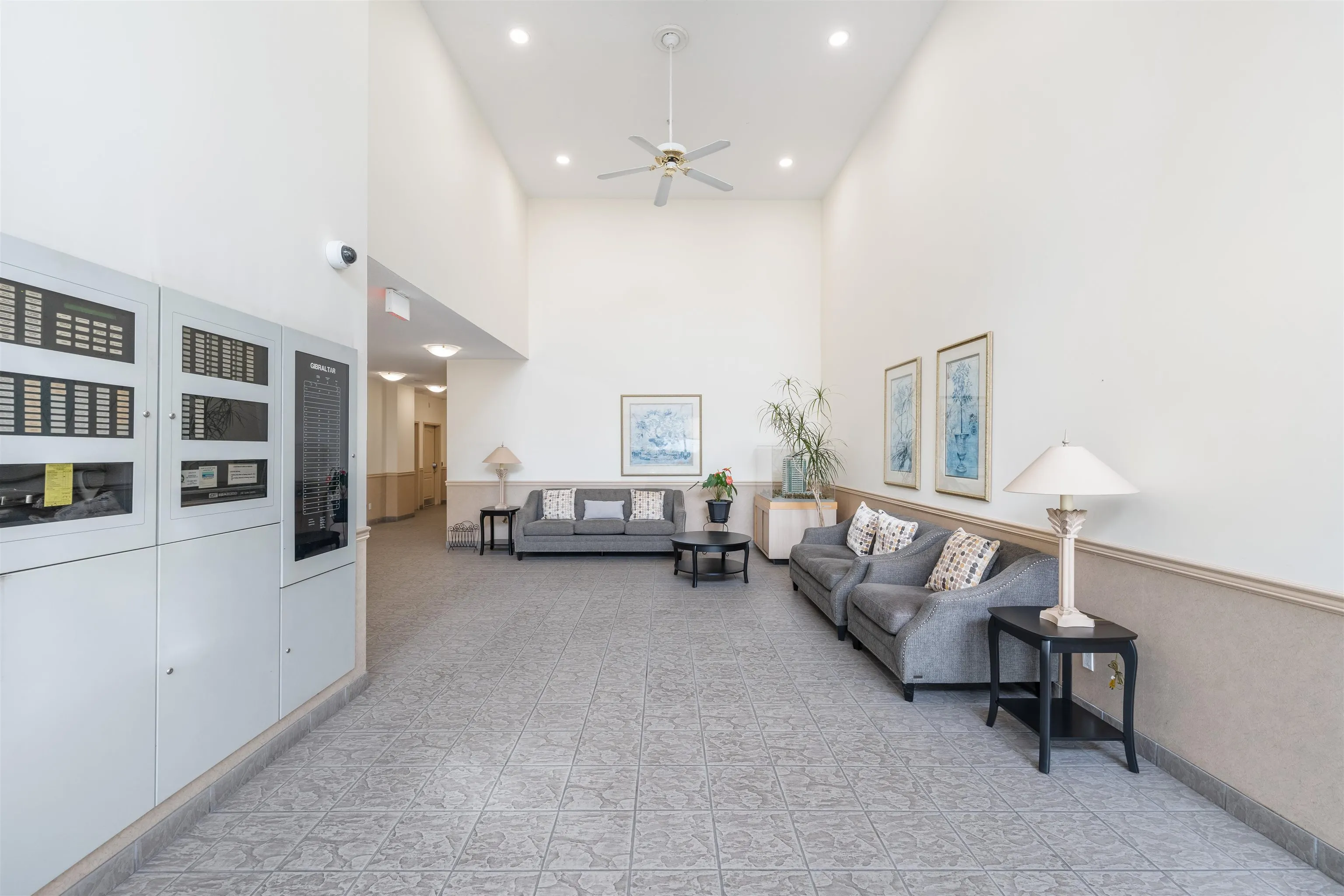 306 6622 Southoaks Crescent