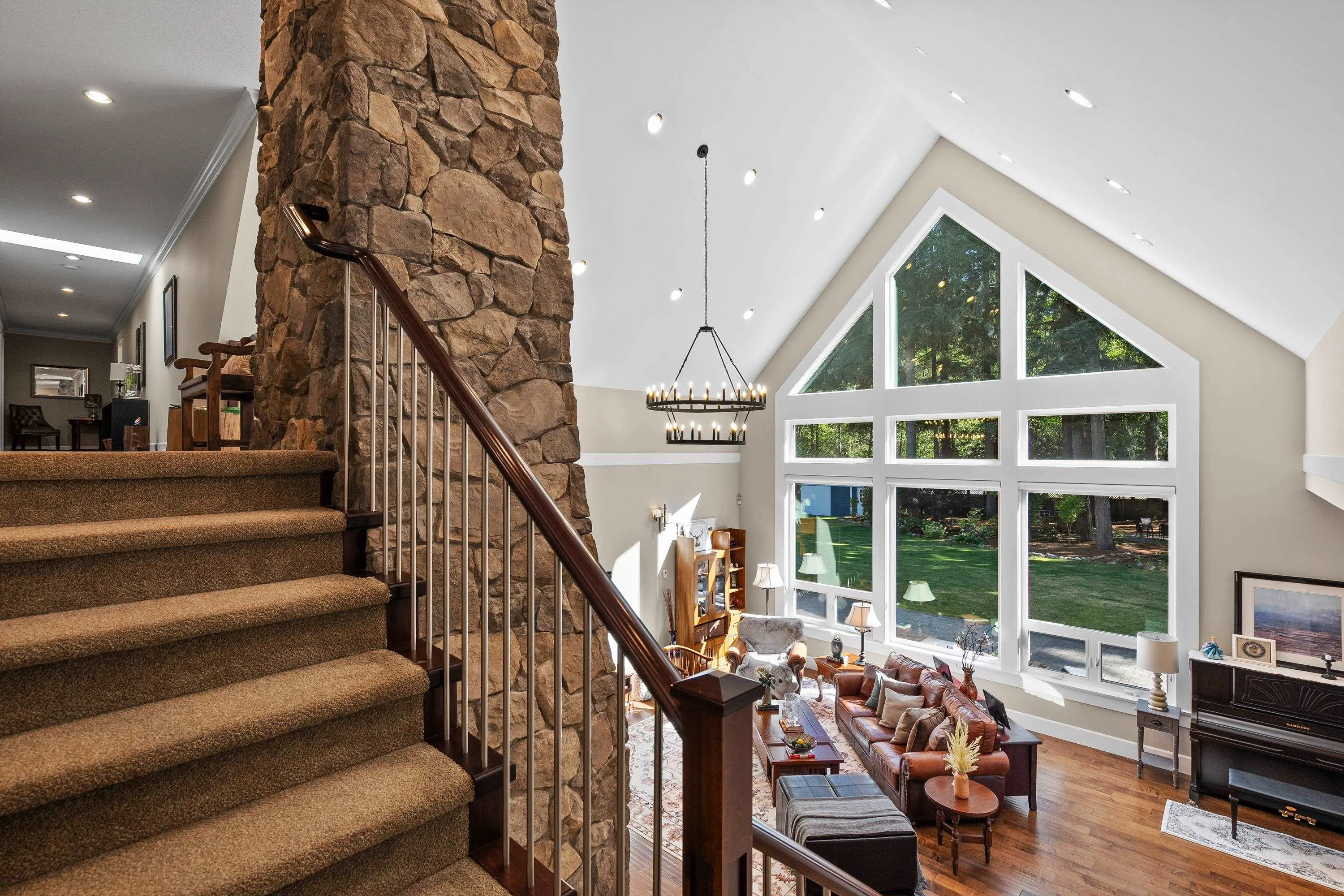 2732 Northcrest Drive