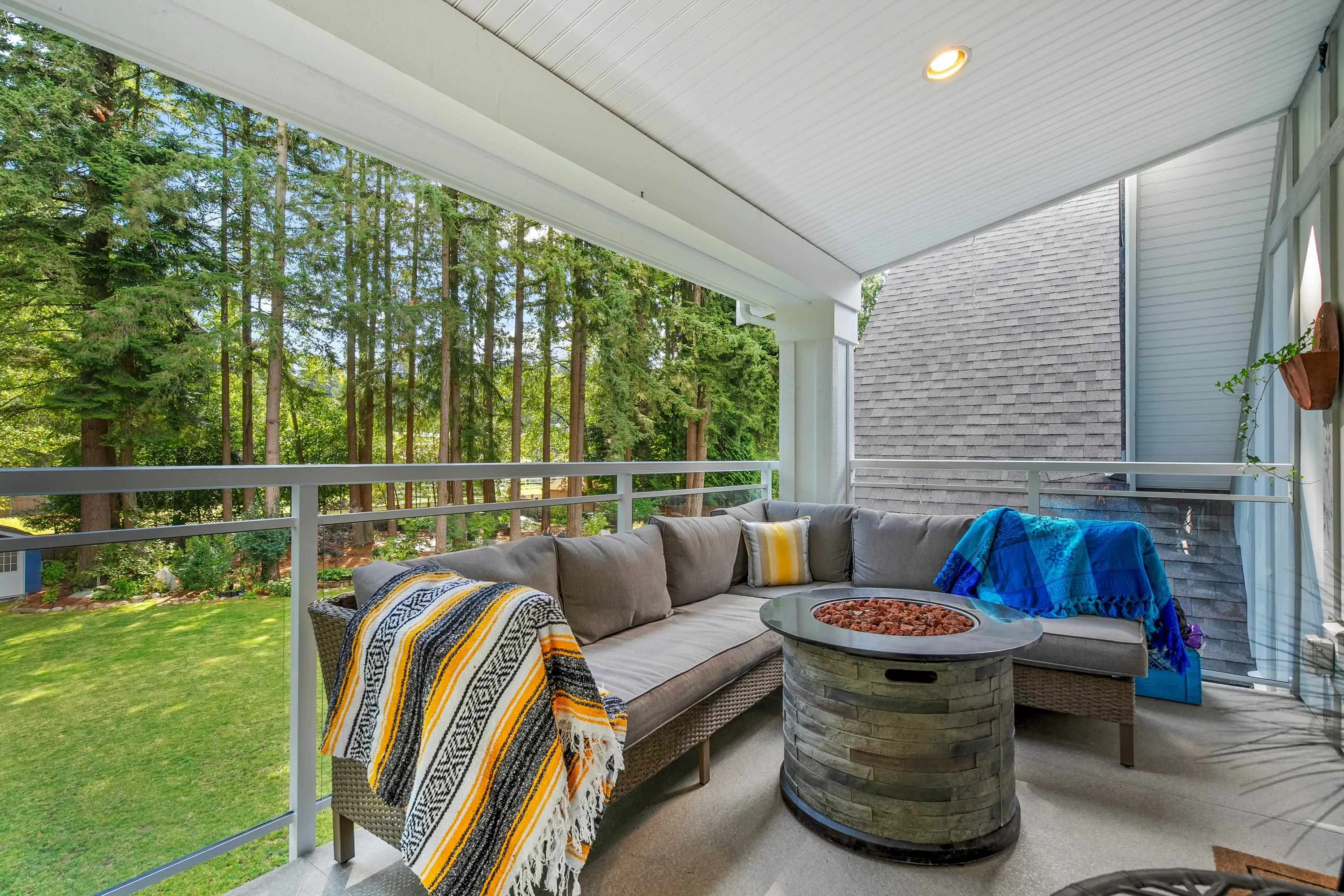 2732 Northcrest Drive